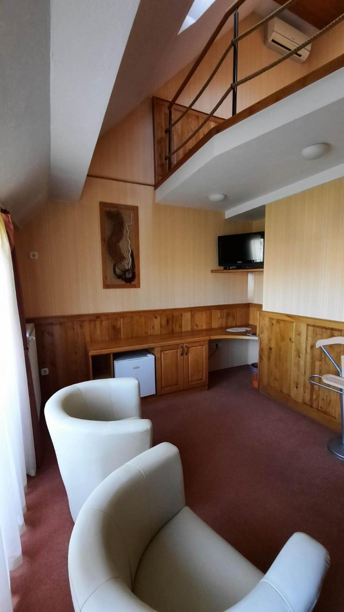 Standard Twin Room photo 1