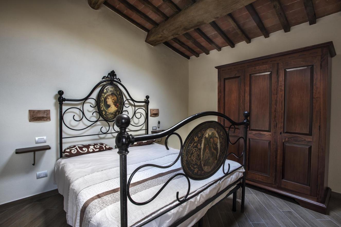 Triple Room with Private Bathroom - Photo 4