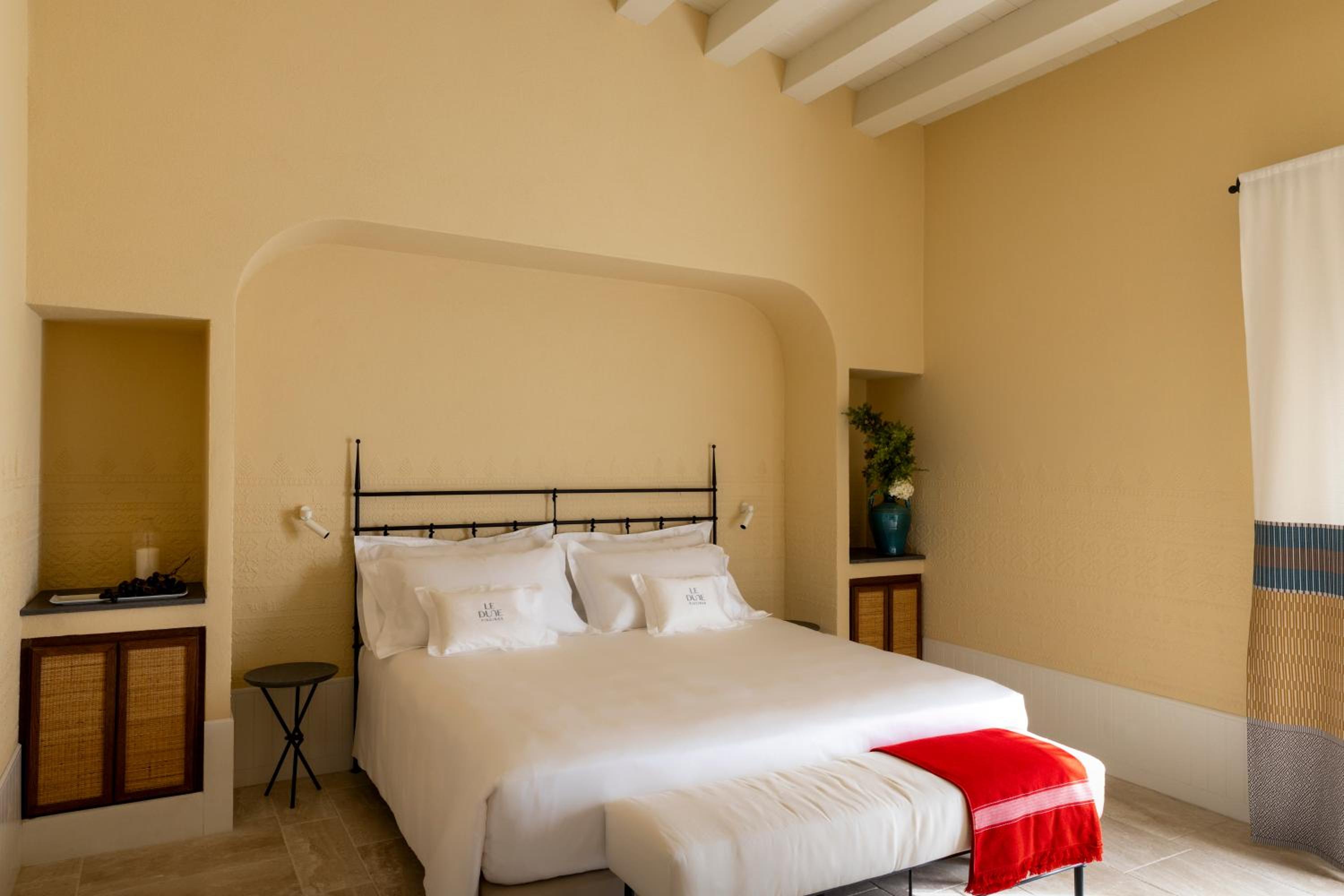 Prestige Room