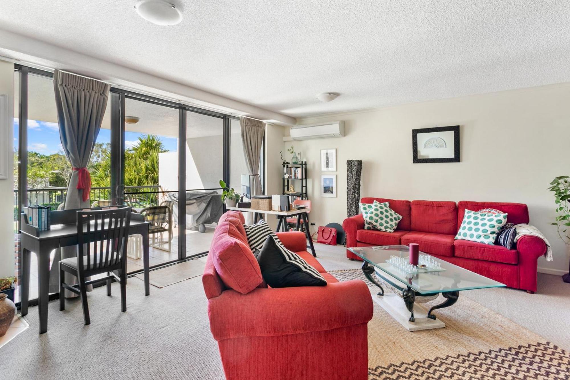 Apartment with Garden View photo 2