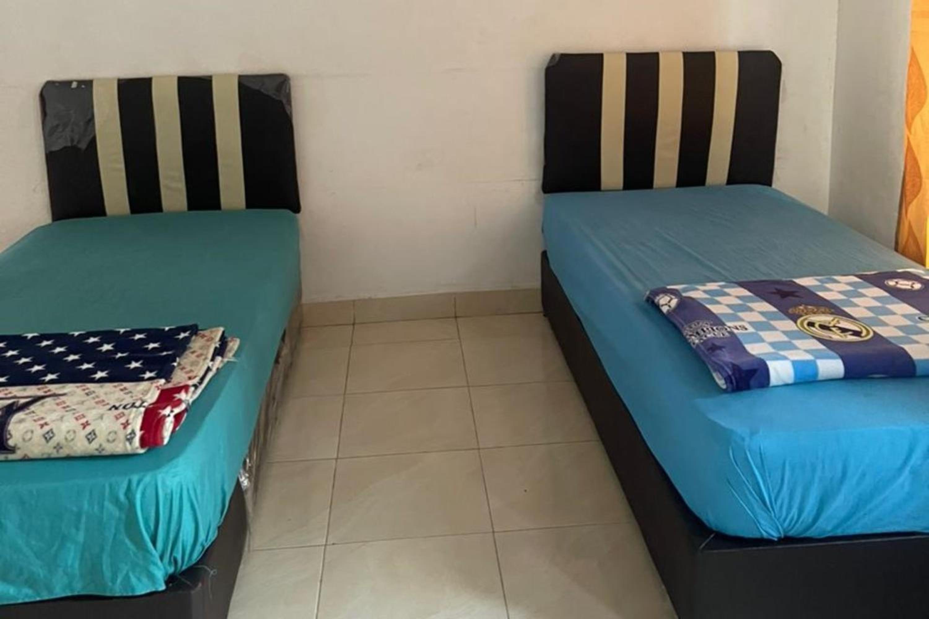 Small Twin Room photo 3