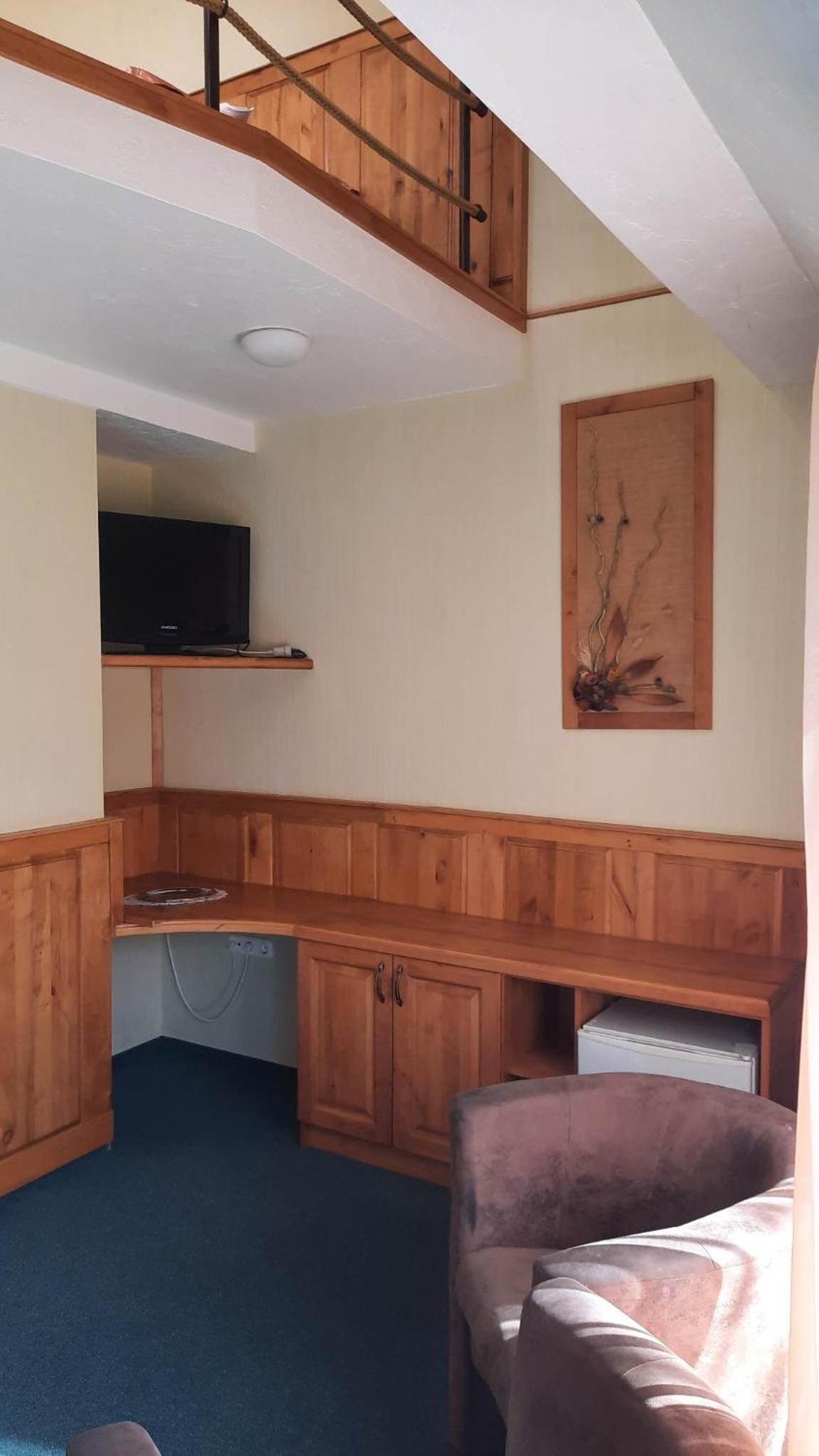 Standard Twin Room photo 3