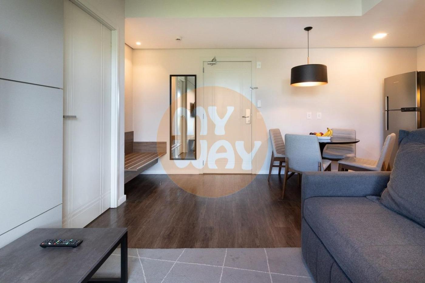 Deluxe Apartment photo 2