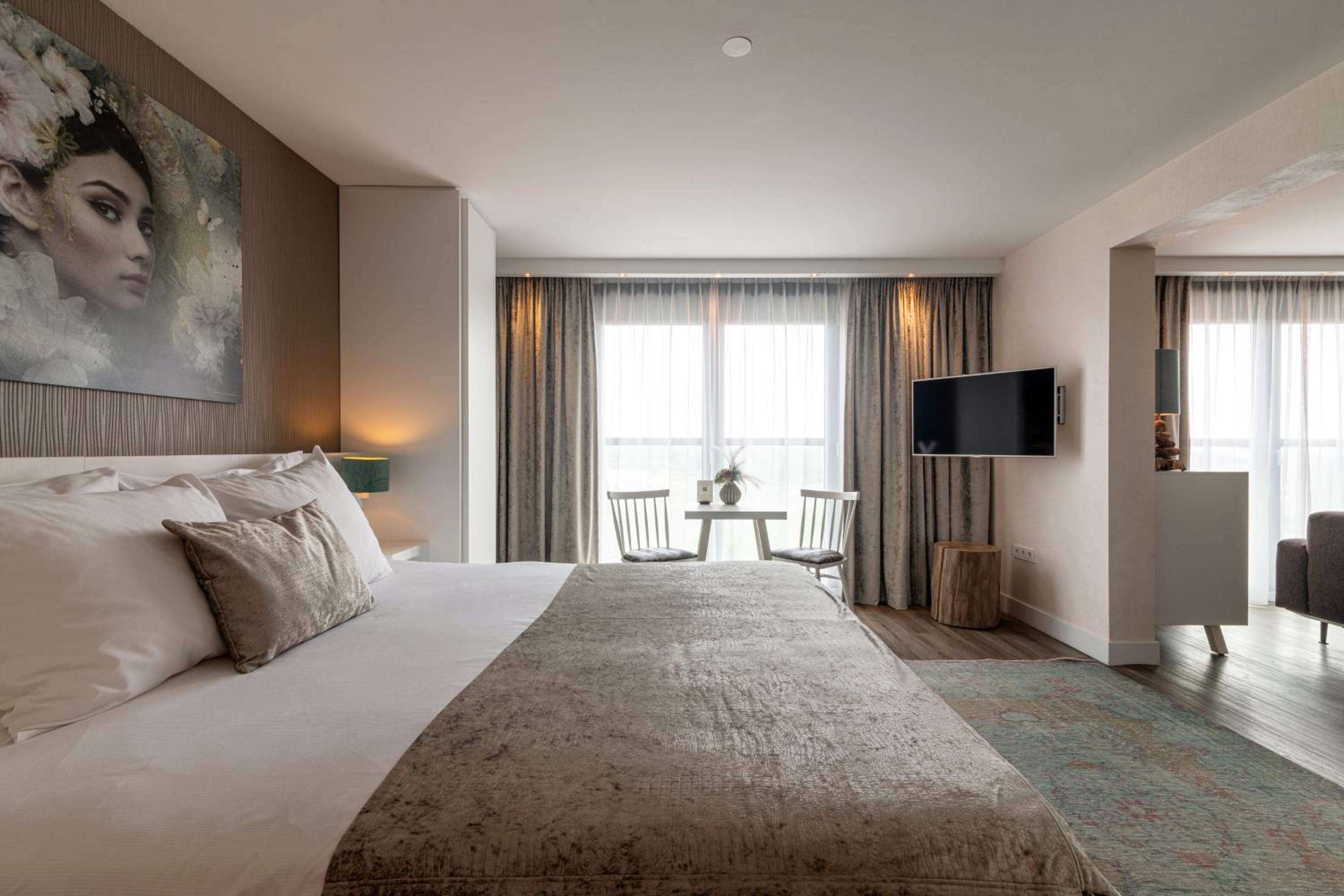Junior Suite - Photo 2