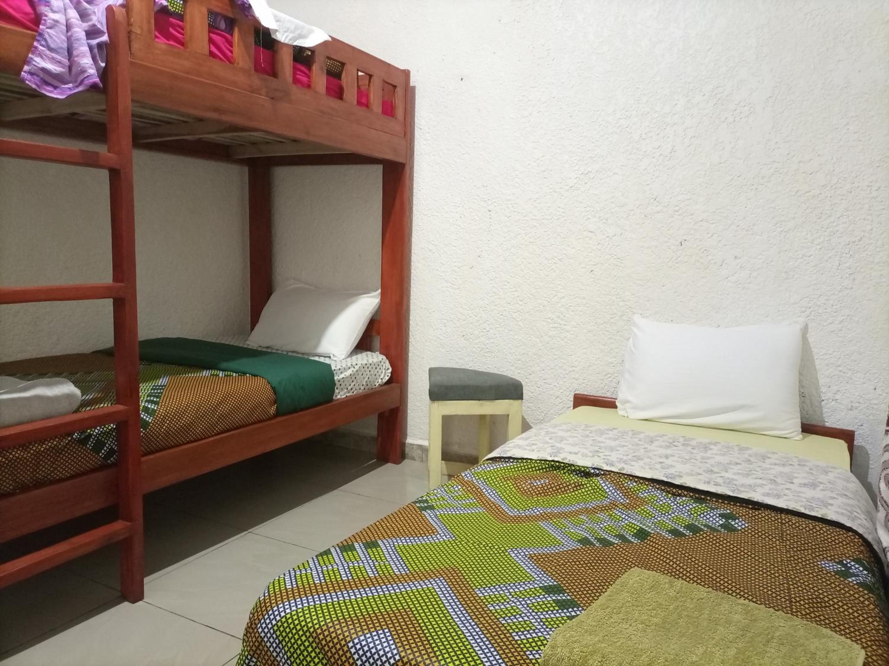 Triple Room with Shared Toilet photo 1