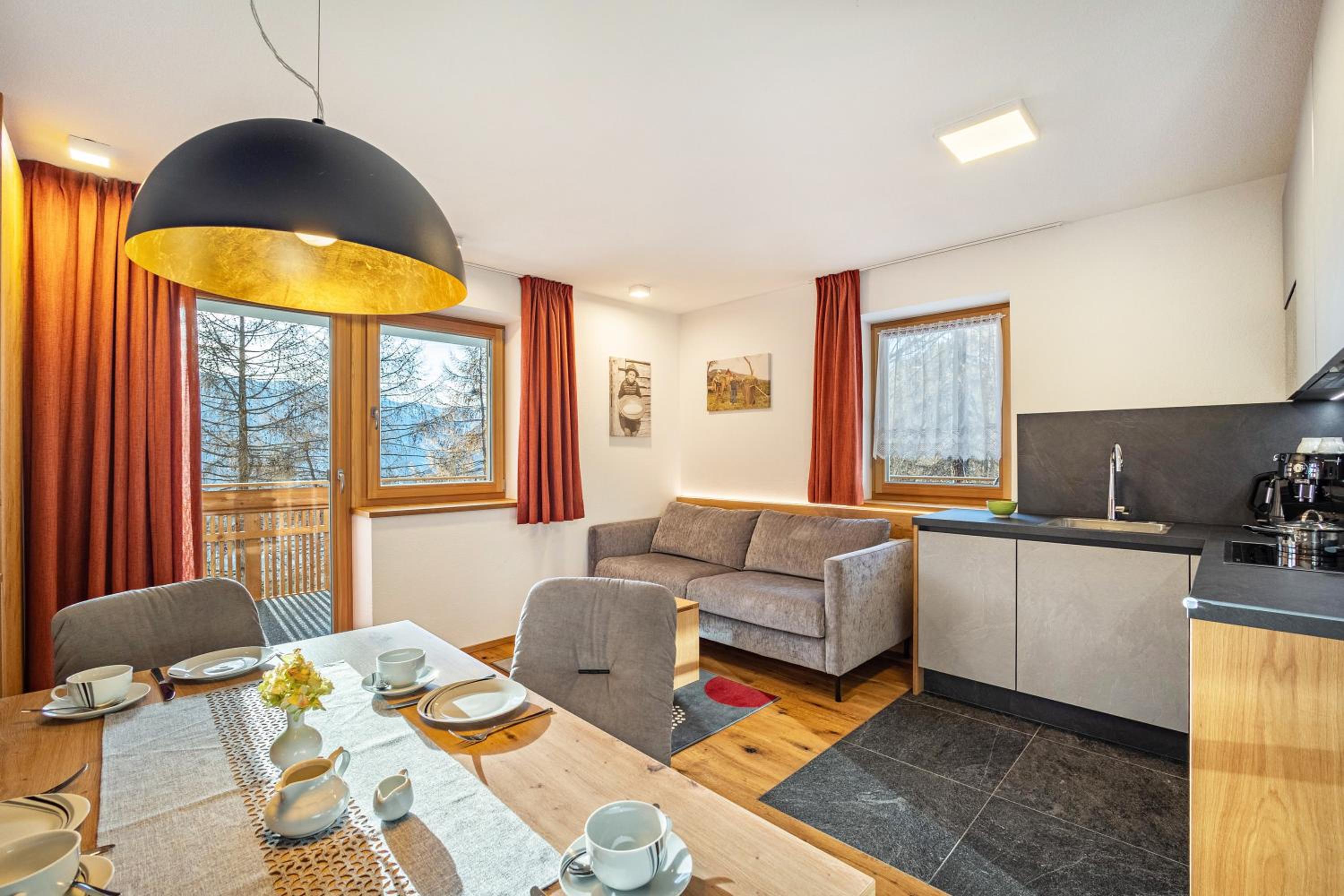 Superior One-Bedroom Apartment with Balcony photo 1