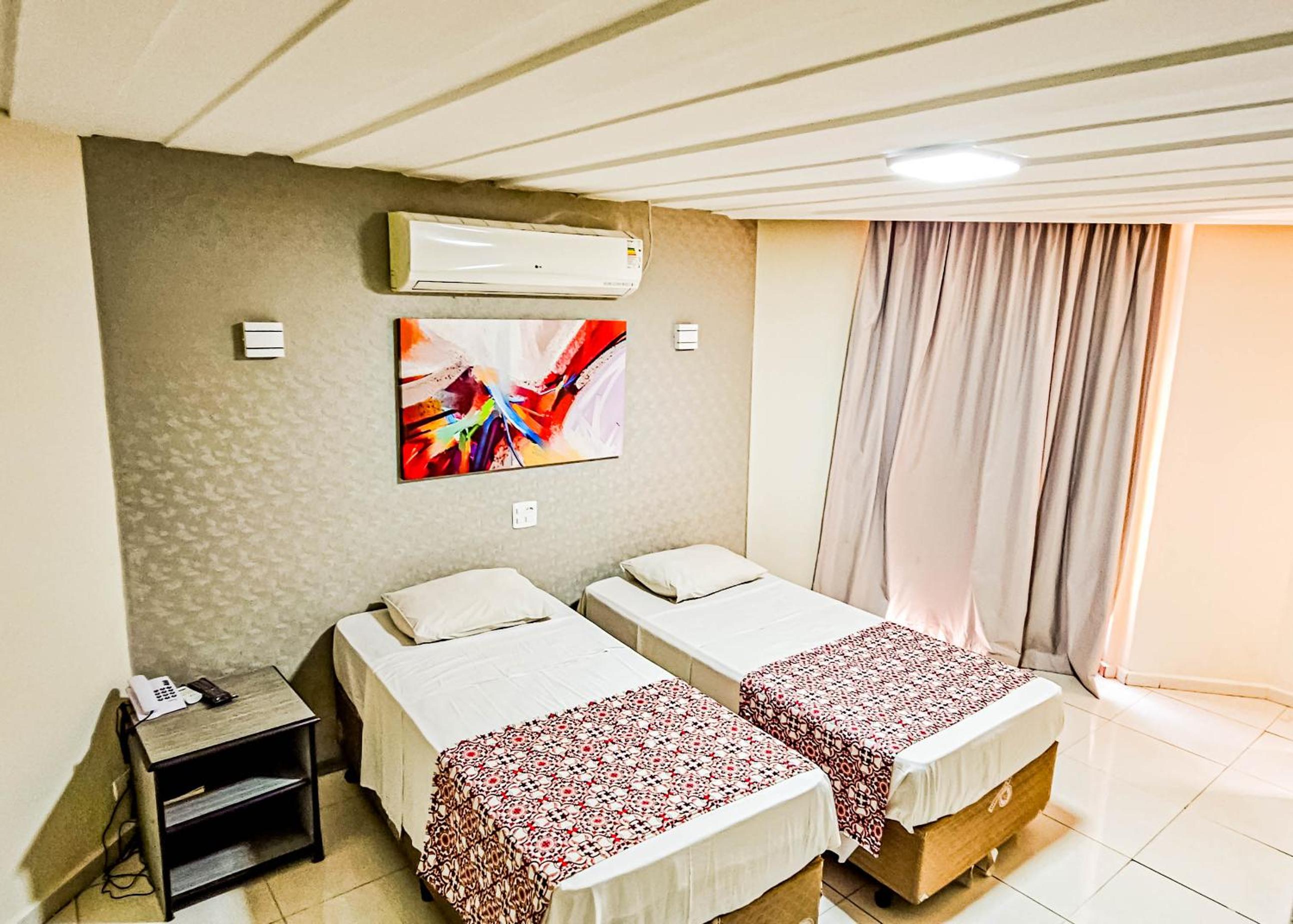 Standard Twin Room