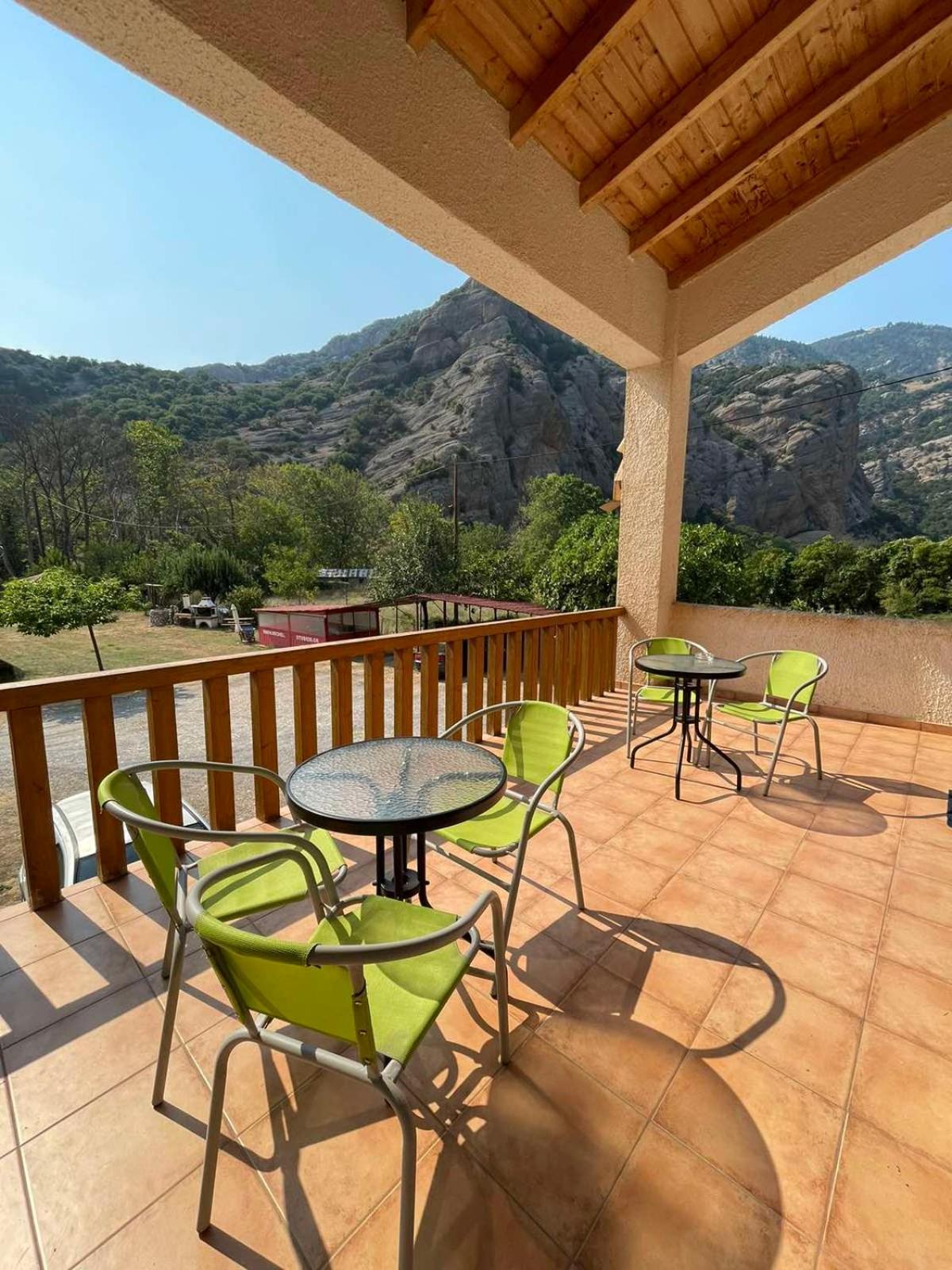 Triple Room with Terrace photo 2