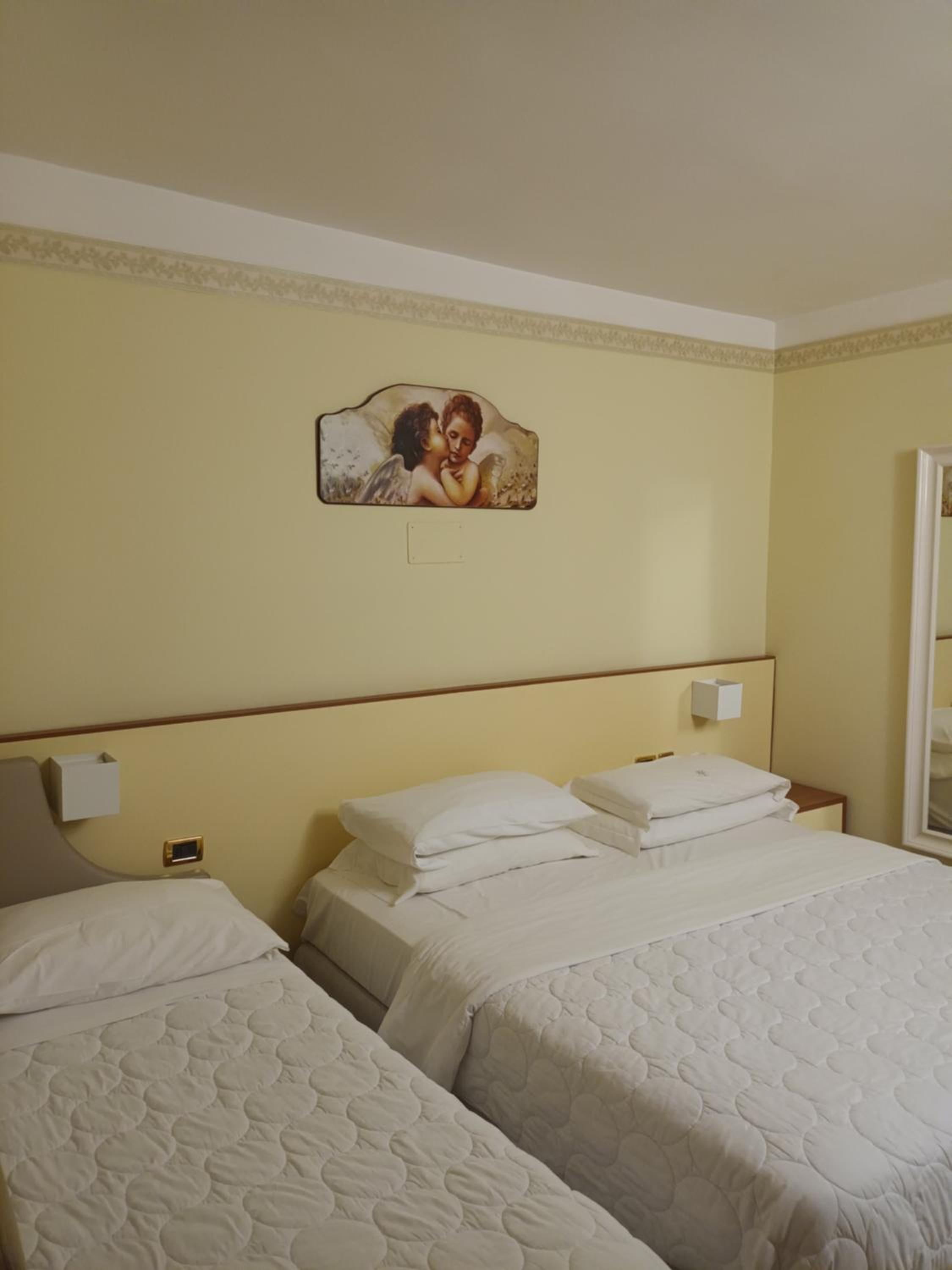 Triple Room - Photo 4