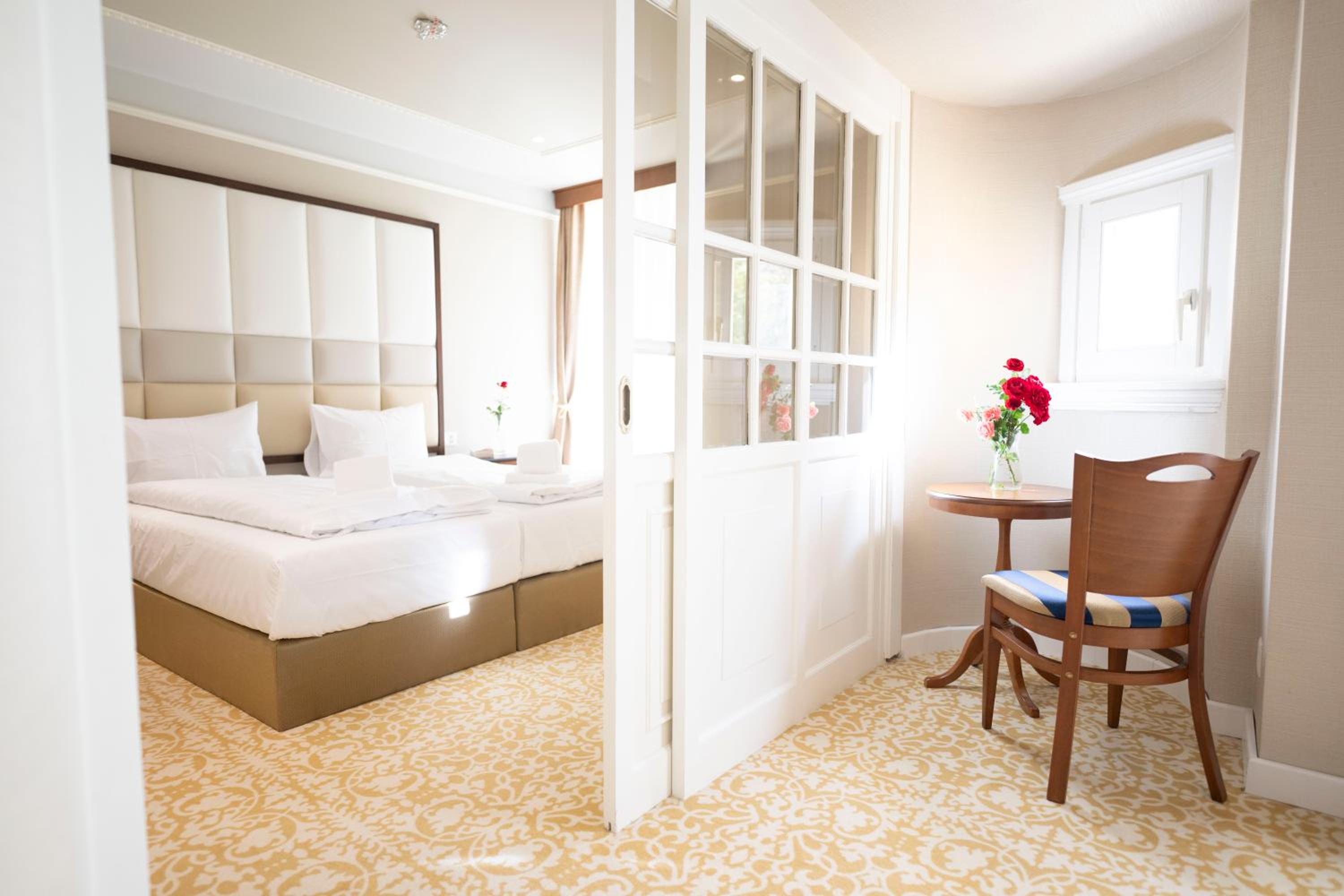 Suite with Garden View