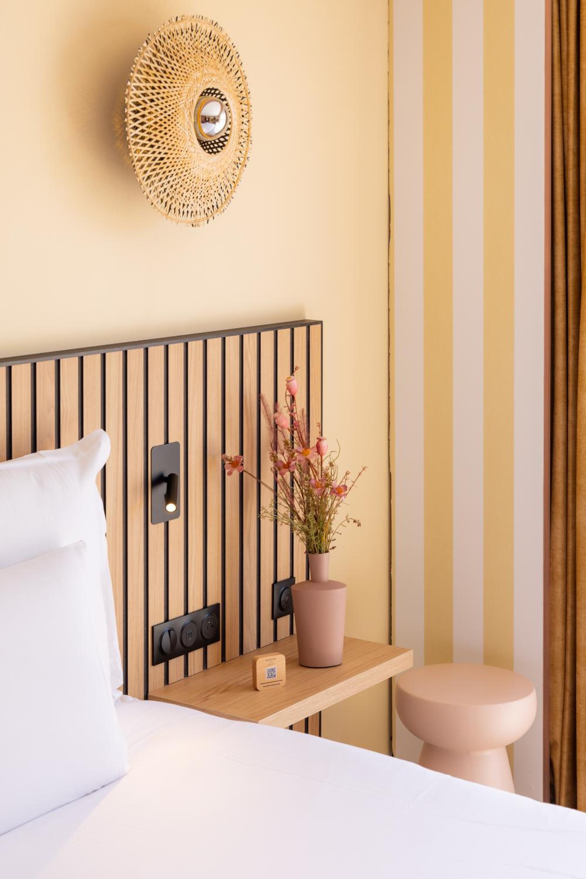 Classic Double Room - Photo 2
