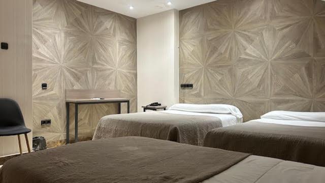Family Room - Photo 9