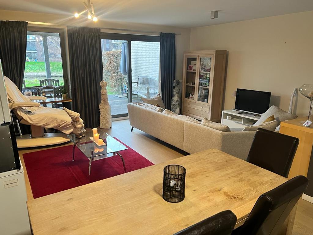 Two-Bedroom Apartment - Photo 6