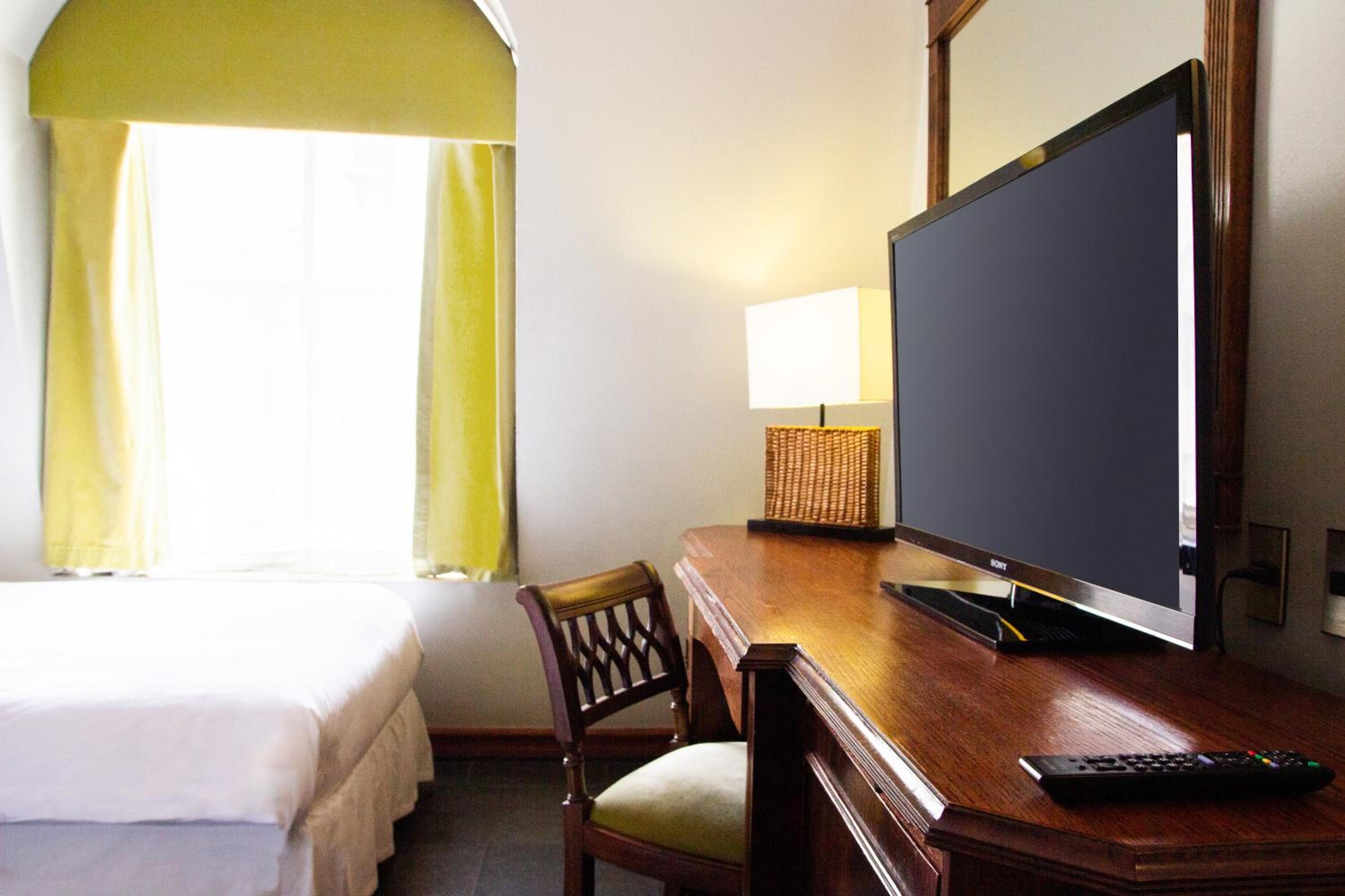 Twin Room - Photo 4