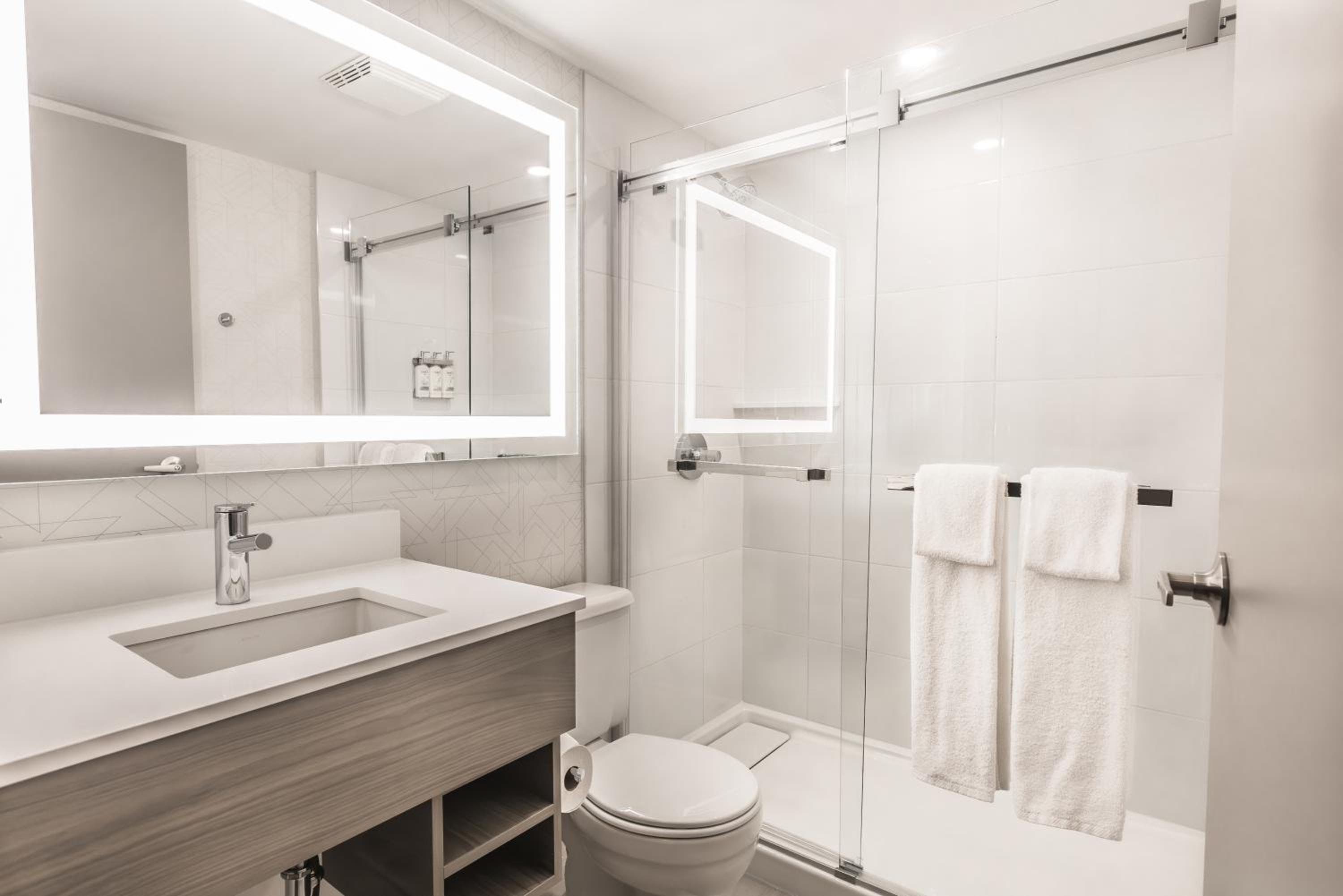 Standard Room - Photo 13