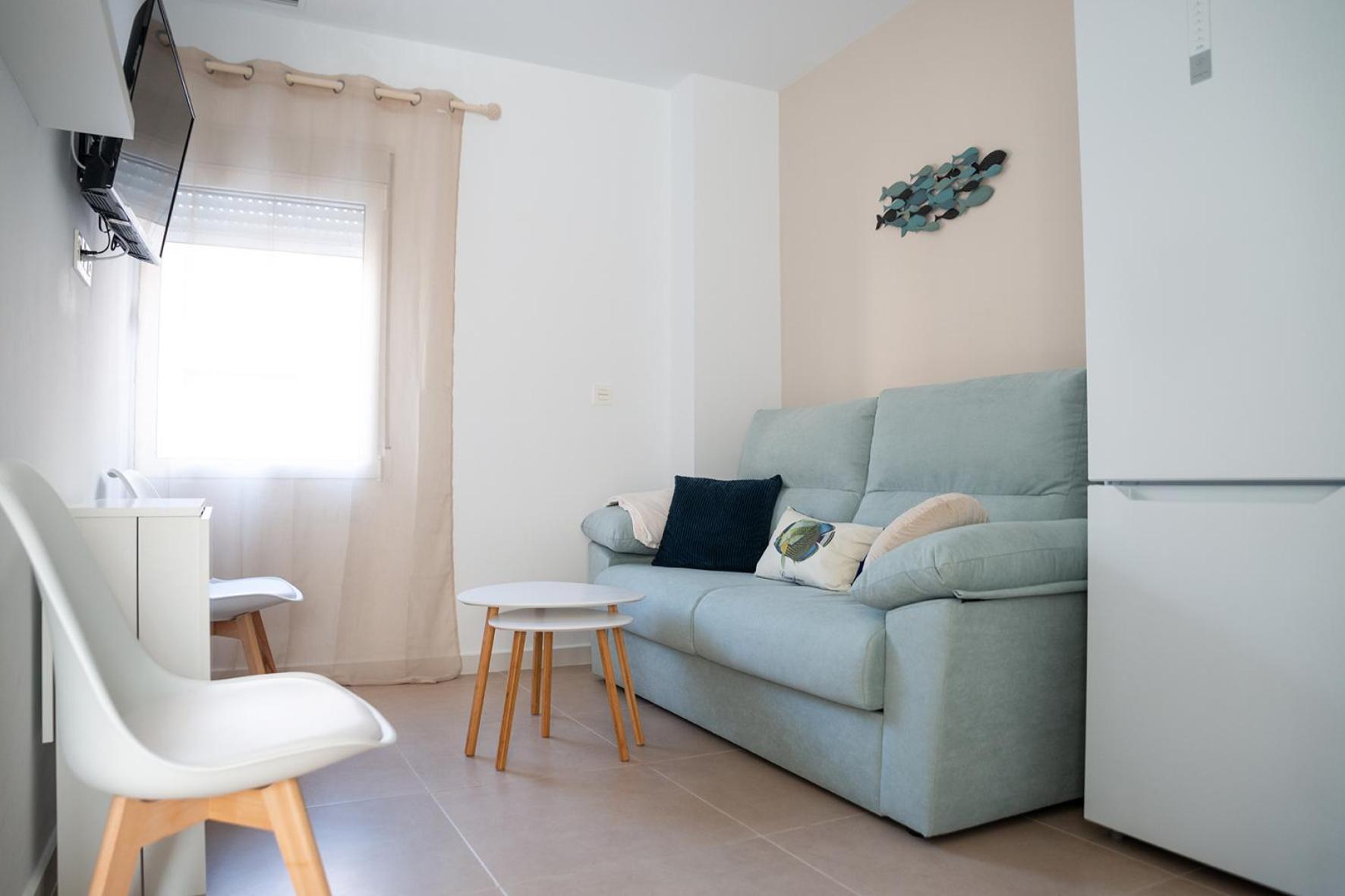 One-Bedroom Apartment photo 3