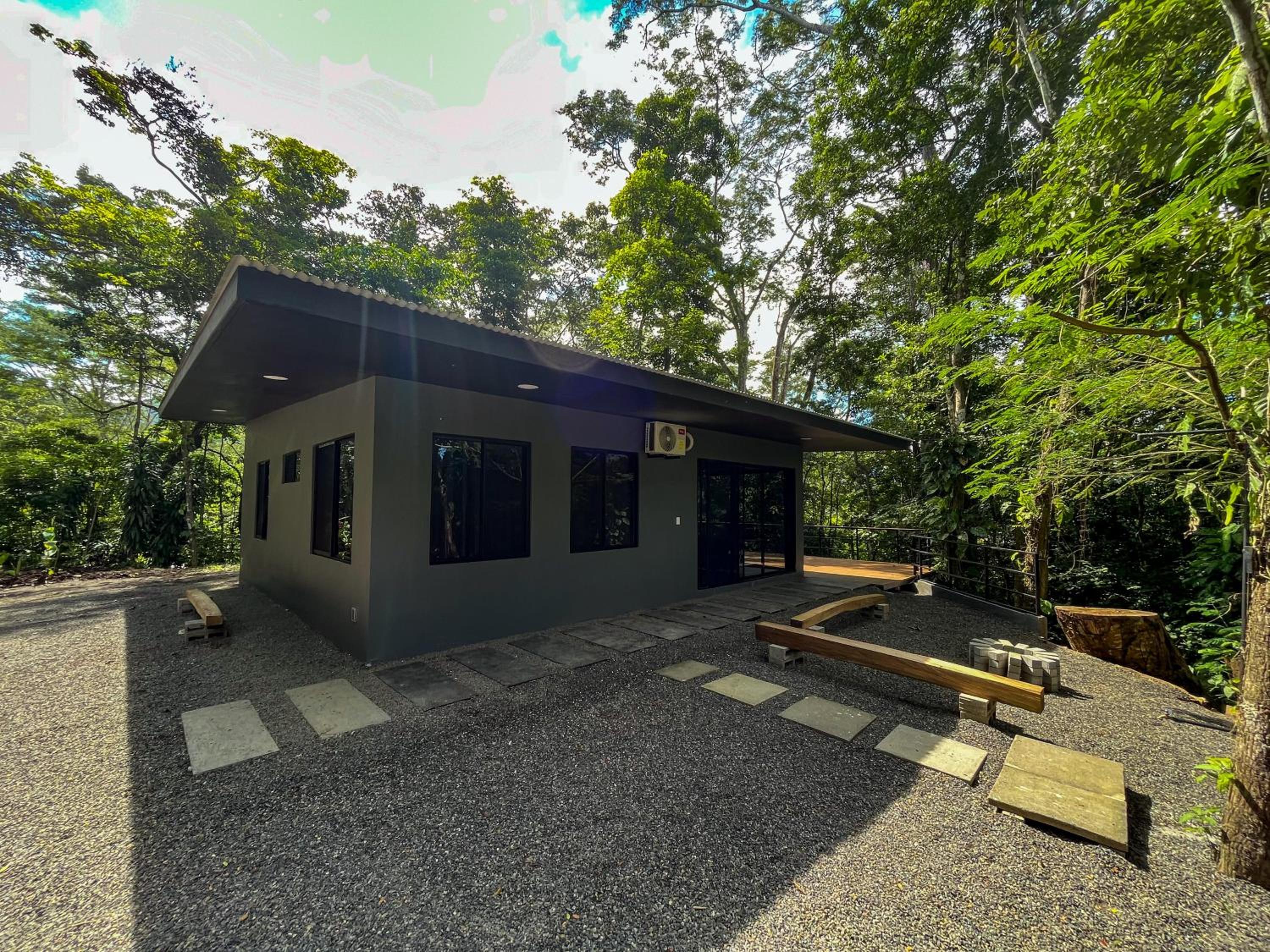 Two-Bedroom House photo 3