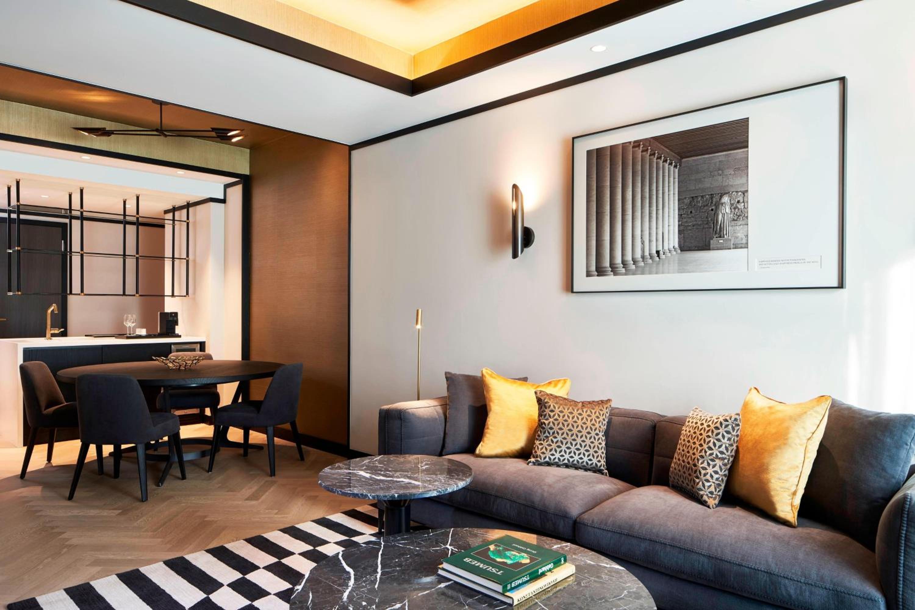 City View, One Bedroom Suite, 1 King Bed
