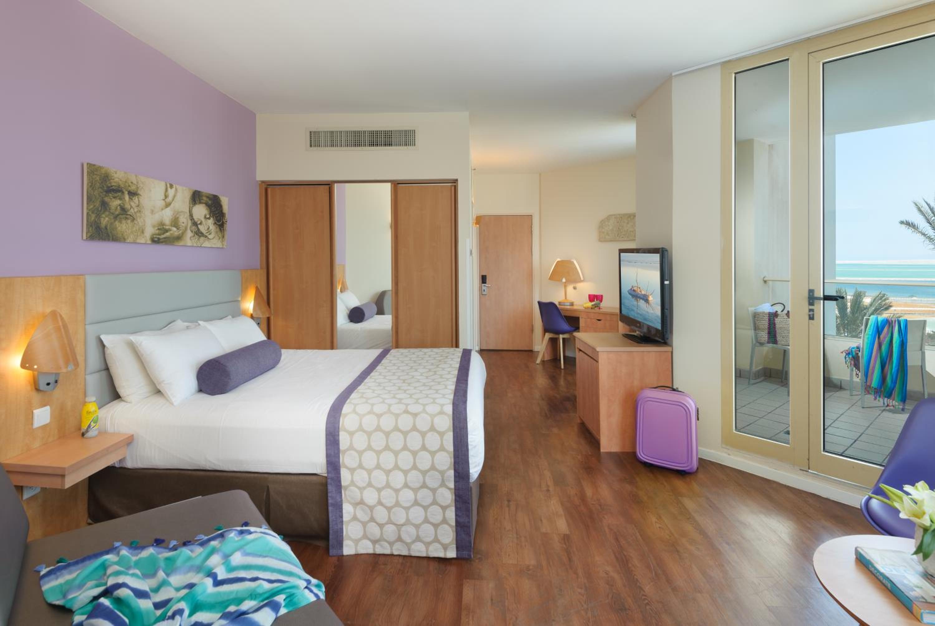 Junior Room photo 1