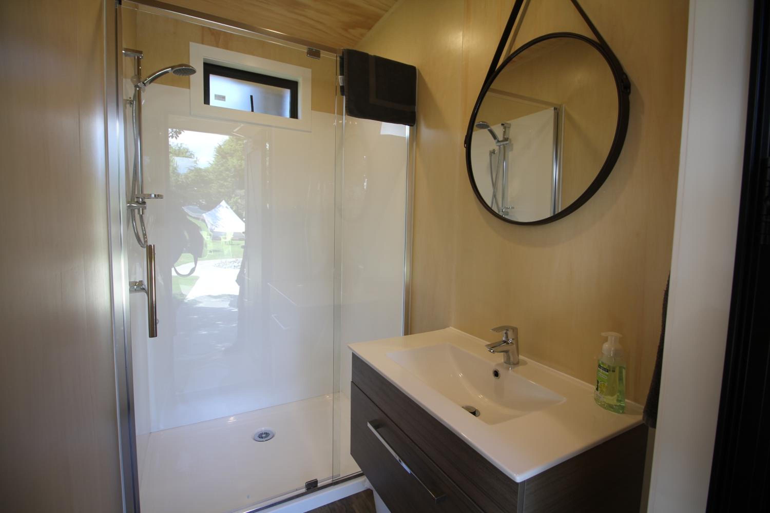 Garden Cabin - Photo 8