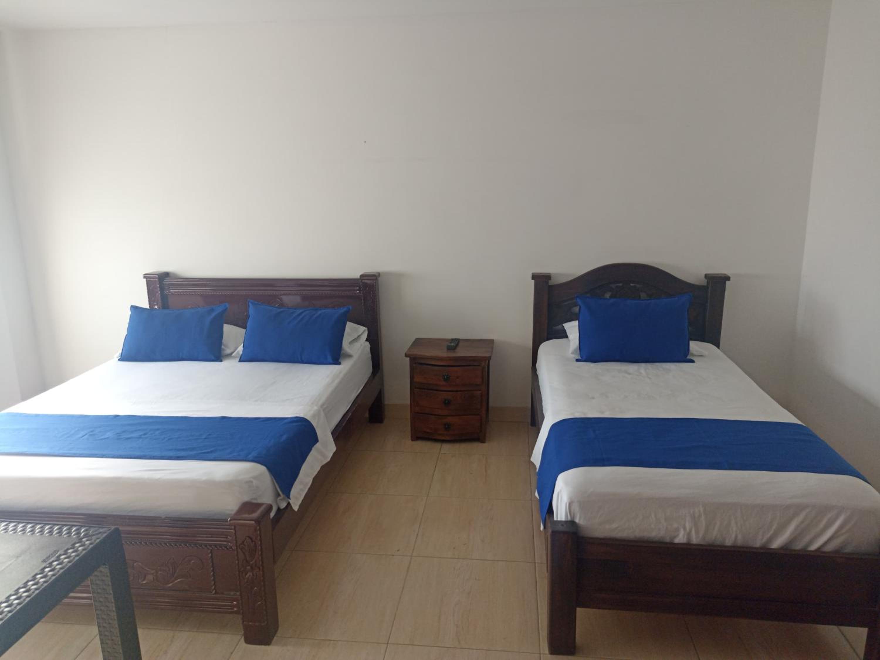 Standard Twin Room photo 2