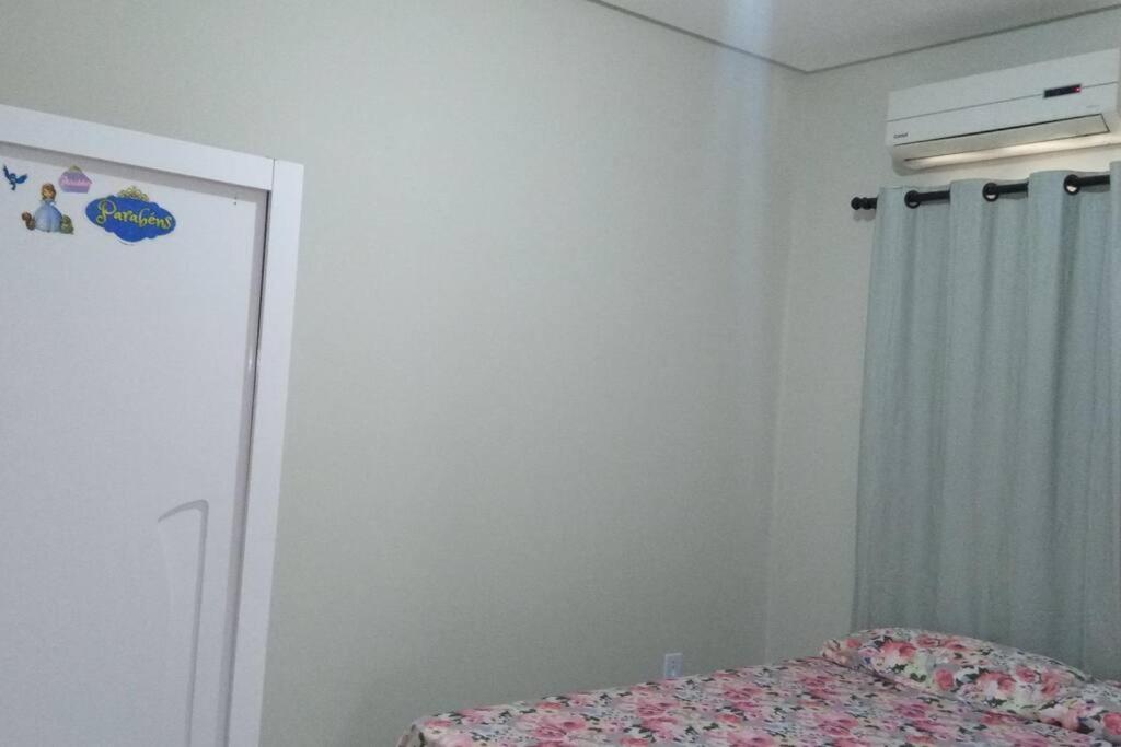 Three-Bedroom House photo 3