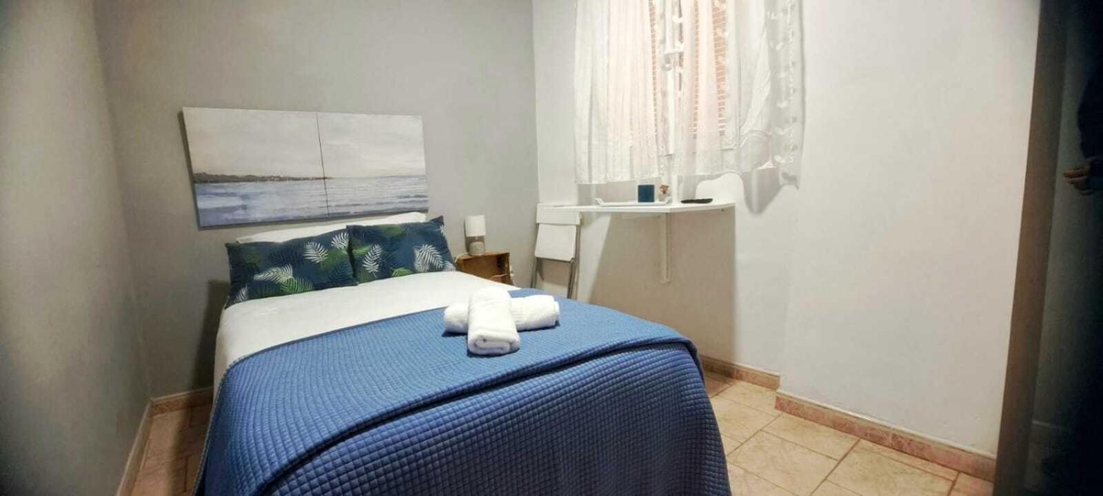 Habitación individual con baño privado