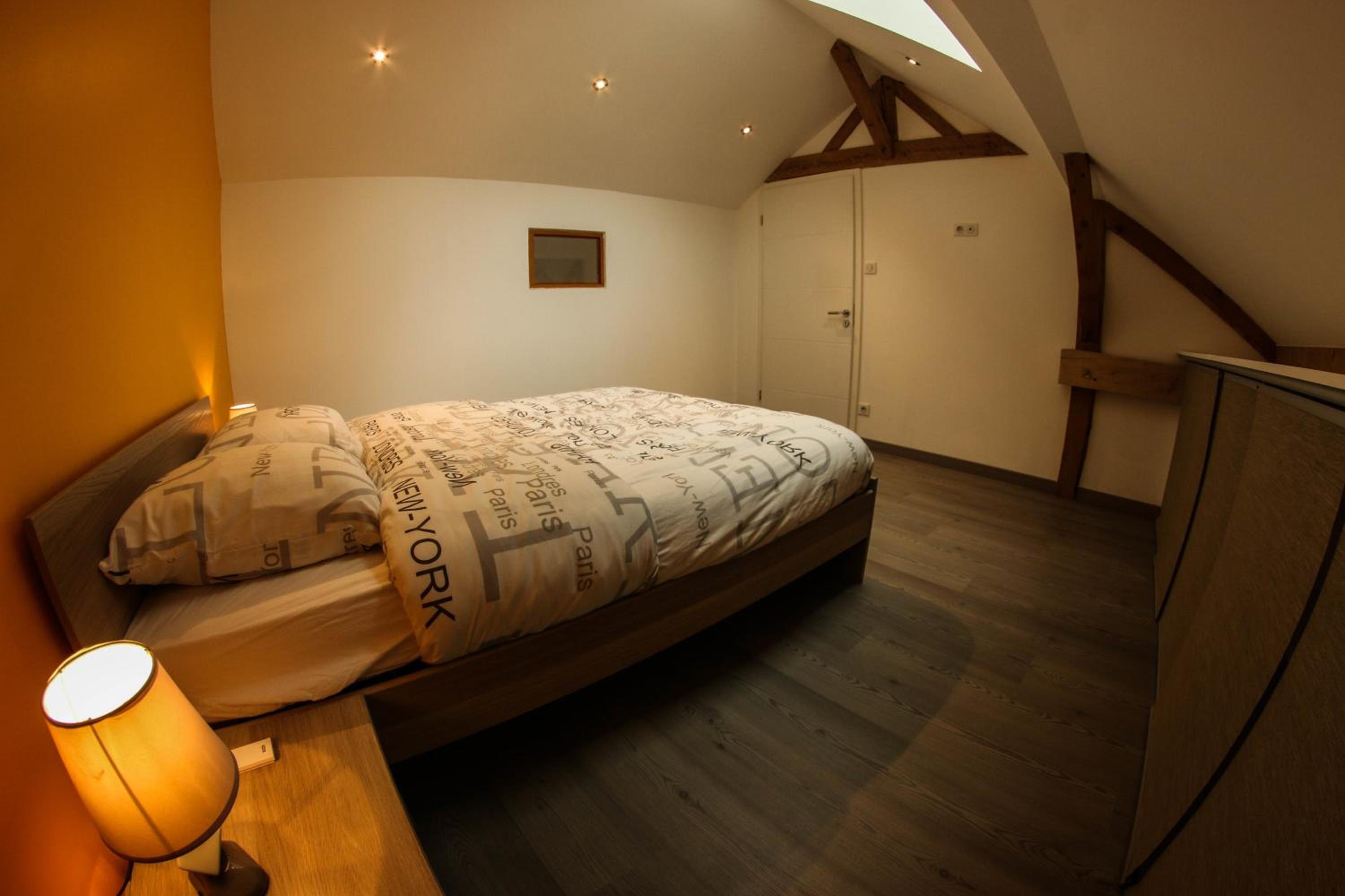 Apartment - Split Level photo 1