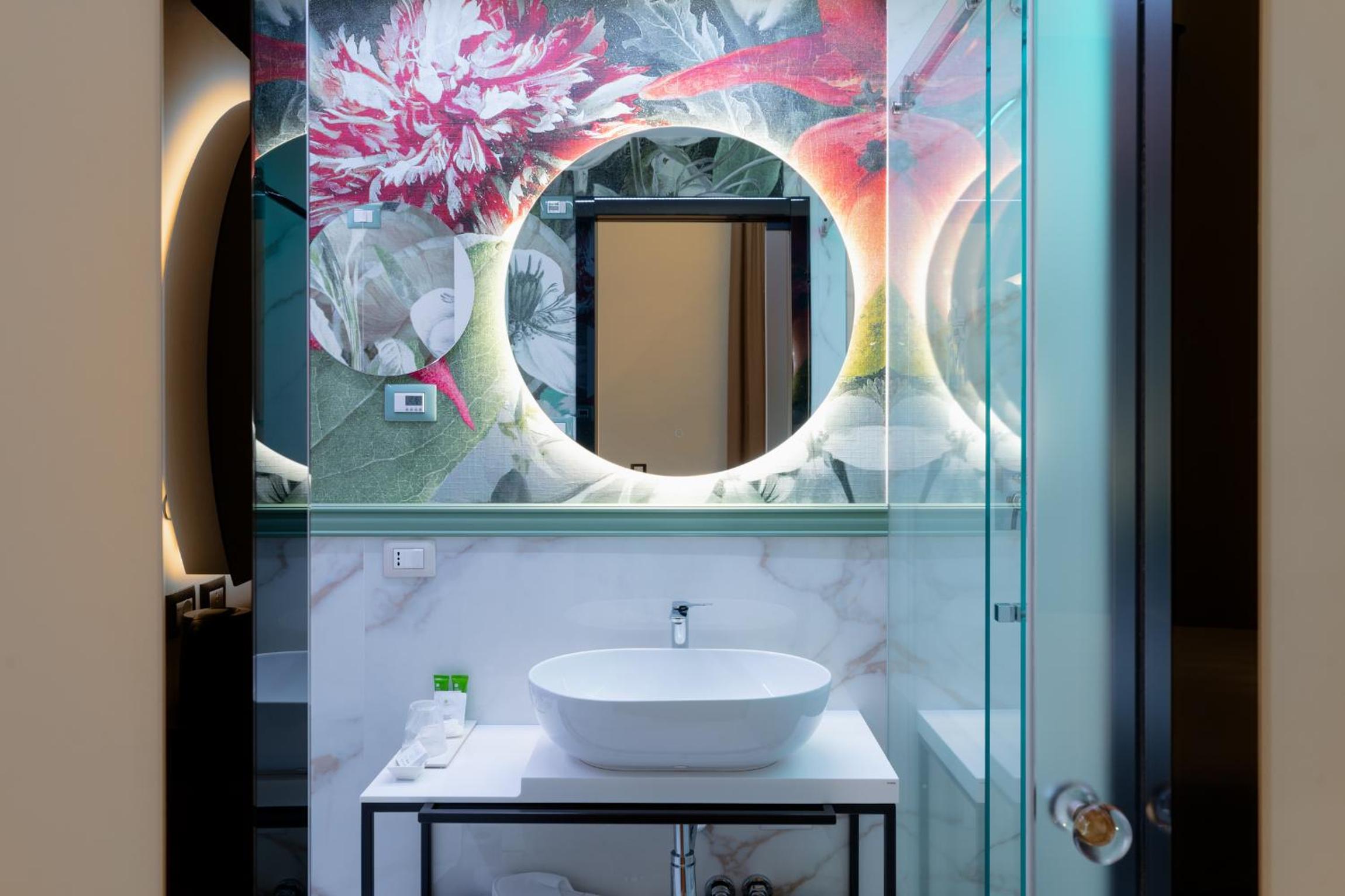 King Suite - Photo 4