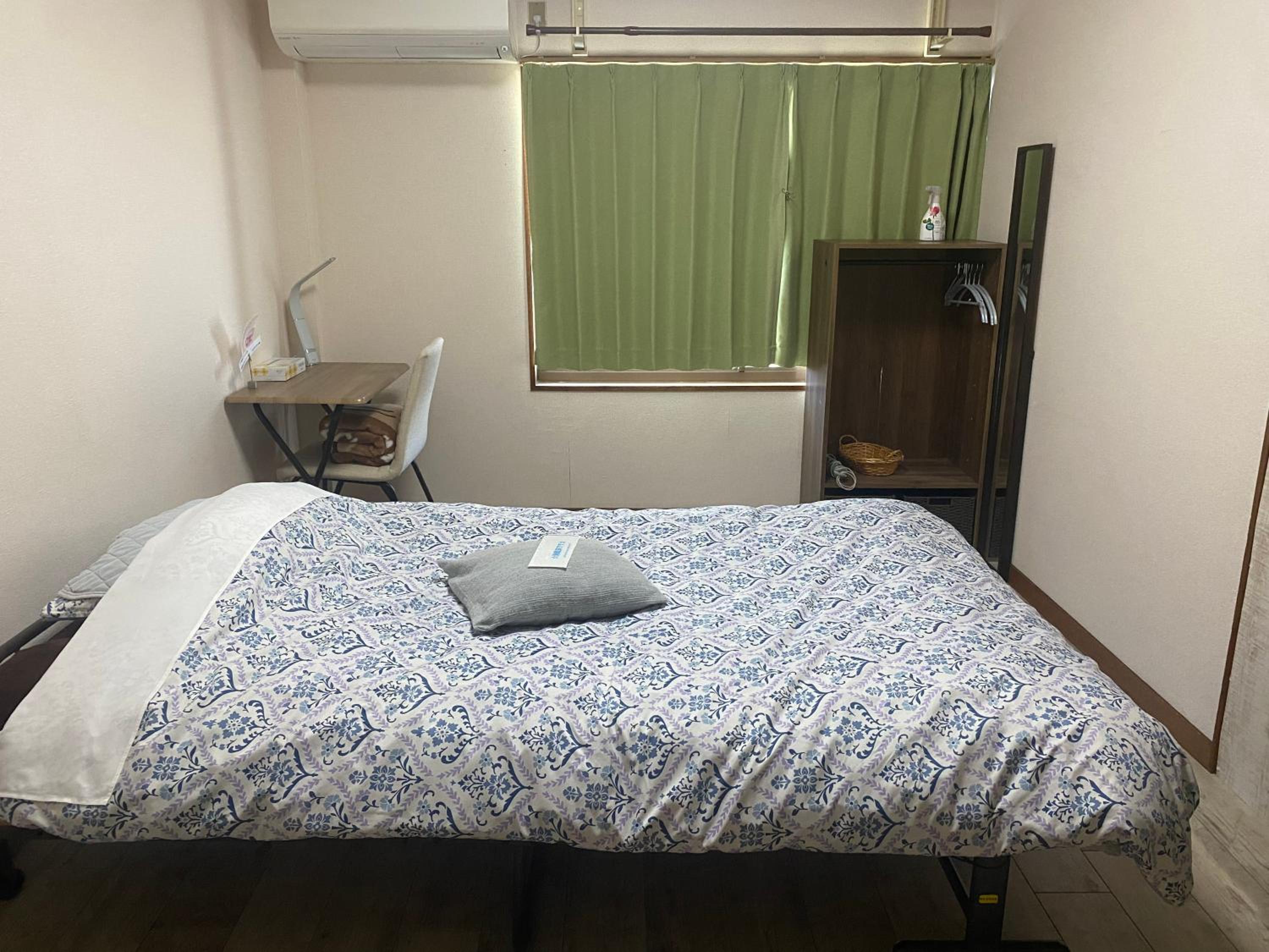 Economy Double Room photo 1