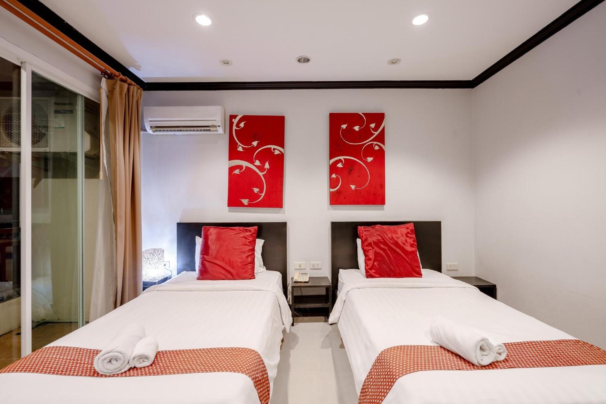 Standard Double Room - Photo 2