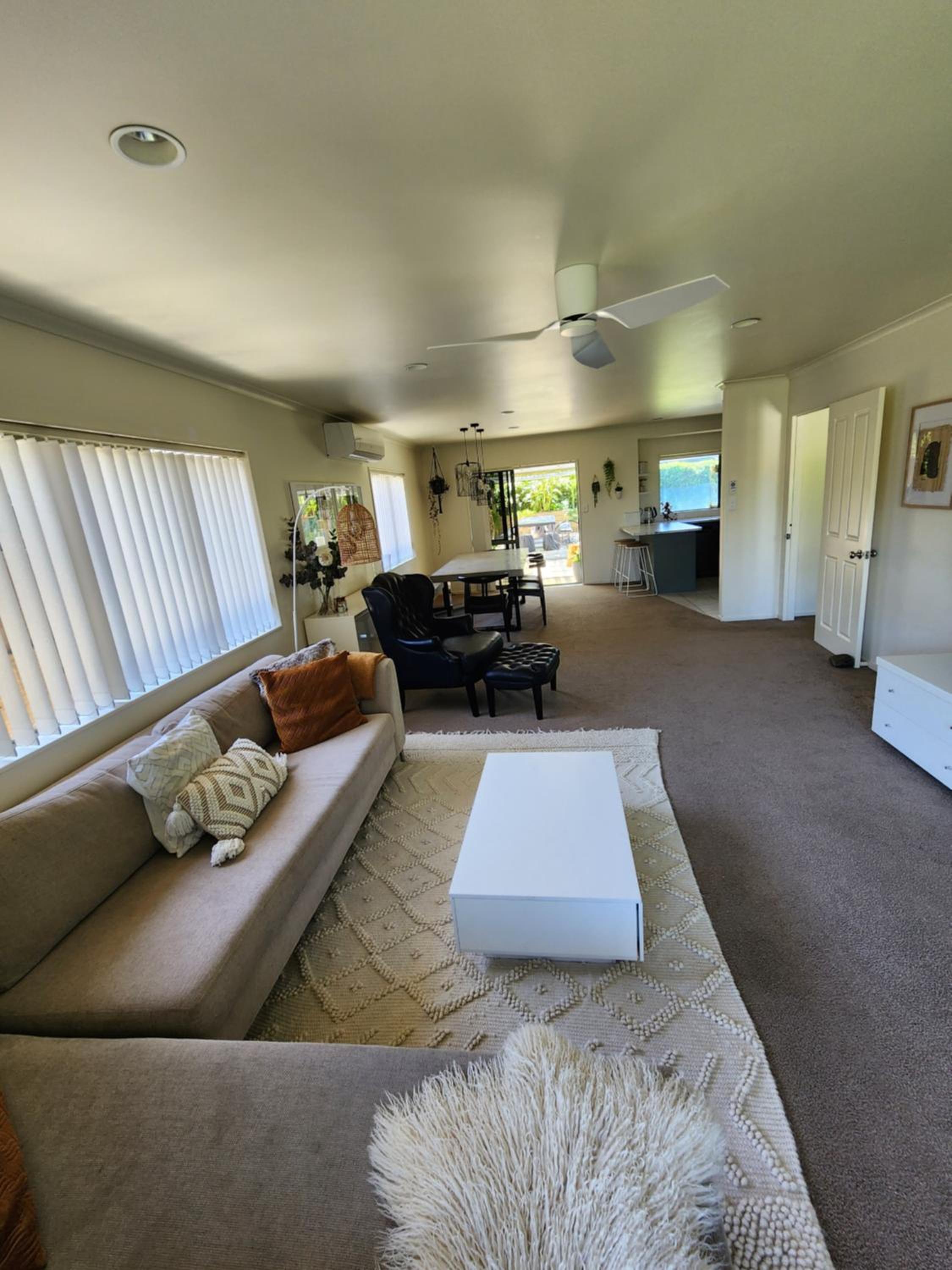Four-Bedroom House photo 3