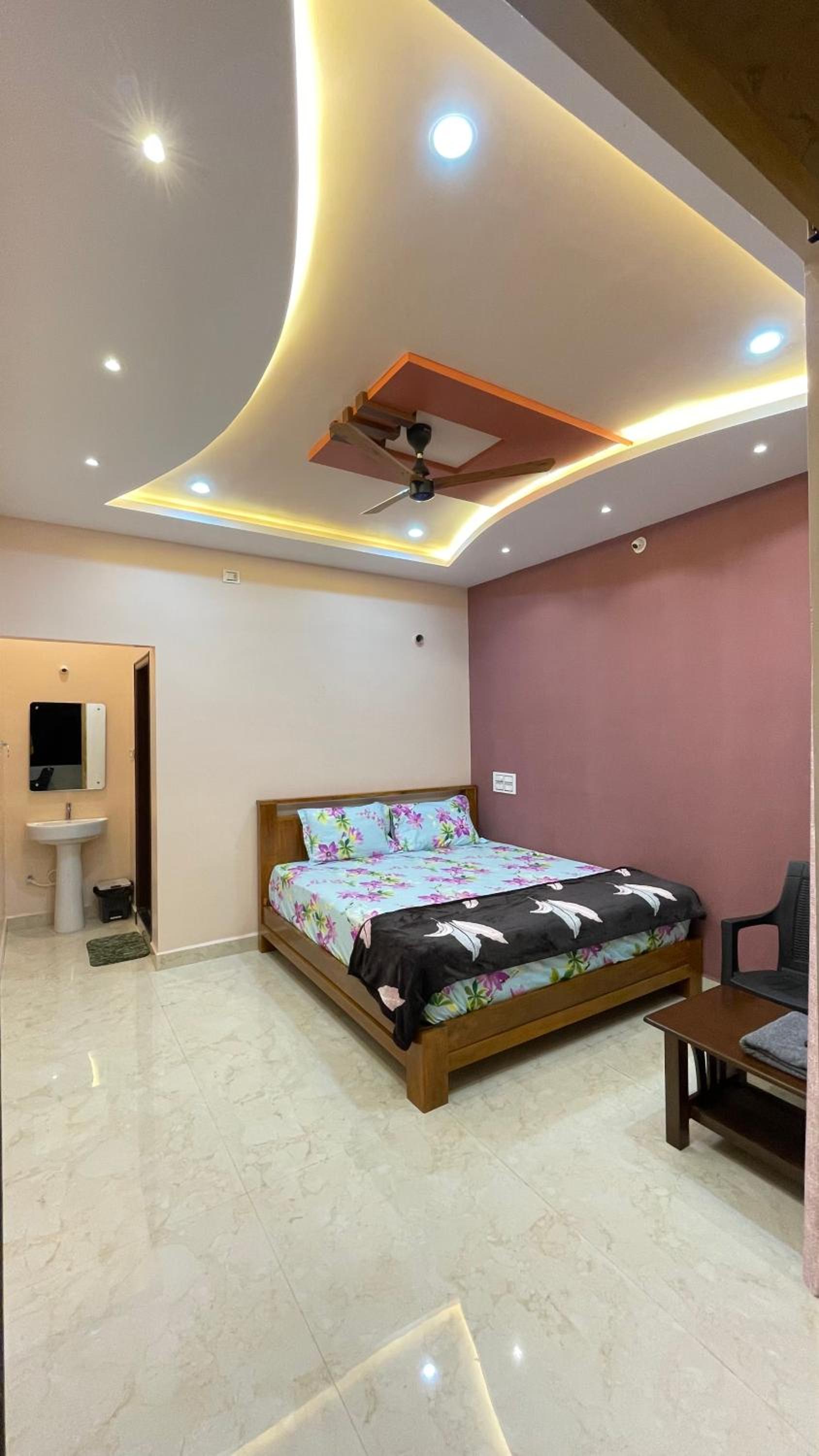 Double Room with Private Bathroom photo 1