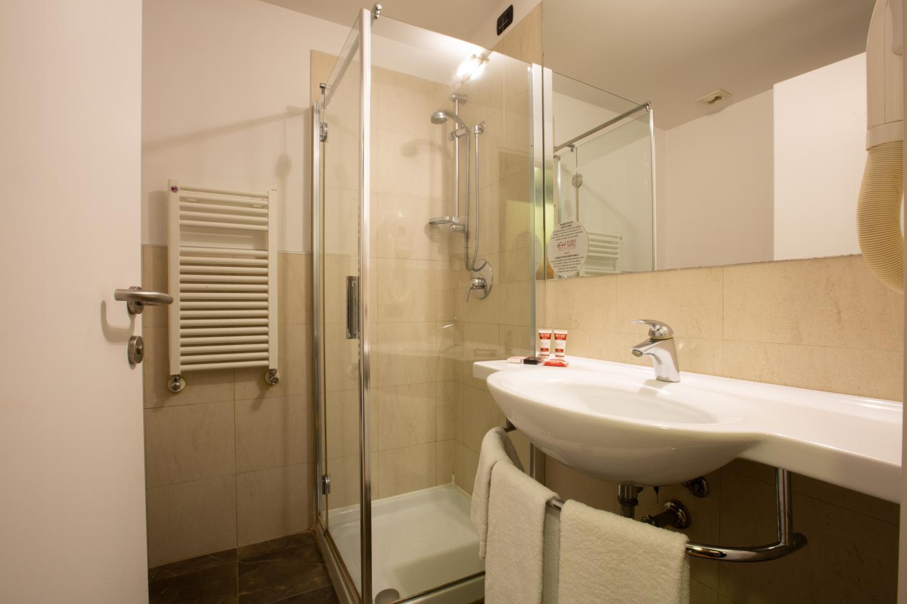 Superior Double Room - Photo 7