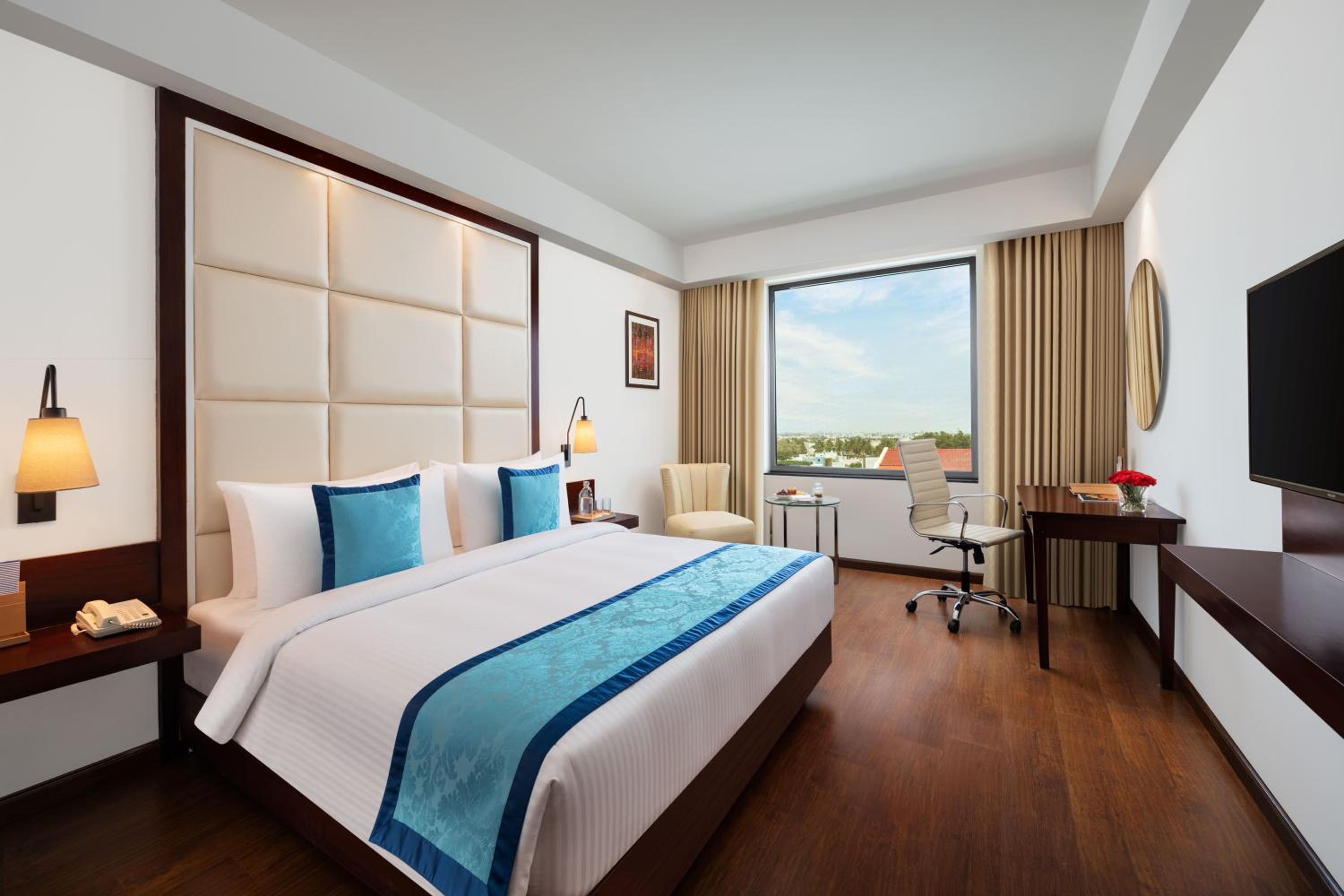 Deluxe Room - Photo 1