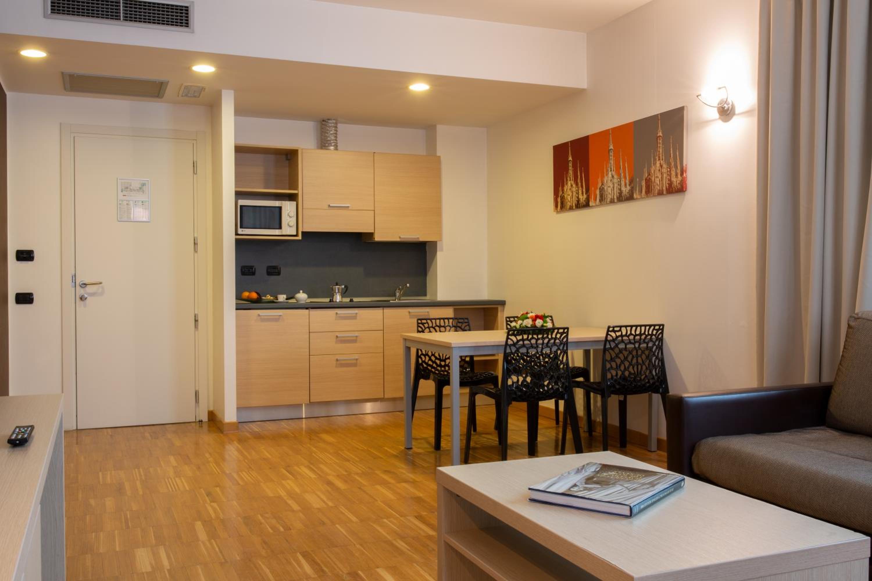 One-Bedroom Apartment - Photo 4