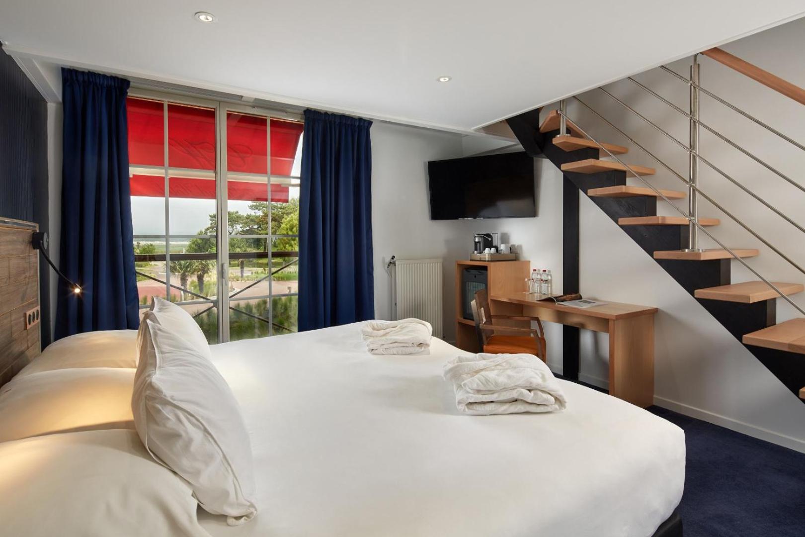Quadruple Room - Photo 1