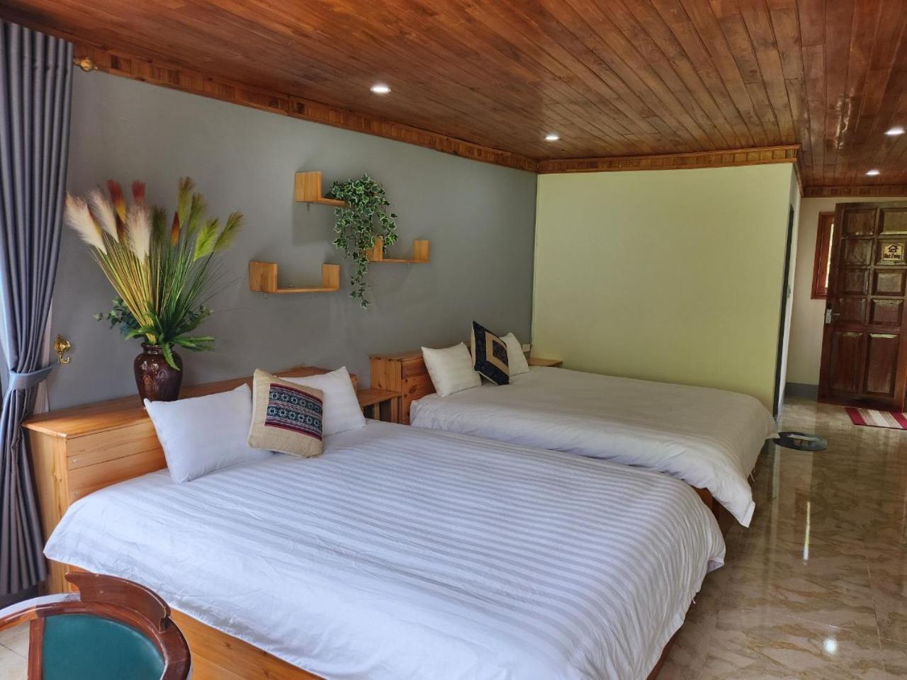 Quadruple Room with Mountain View