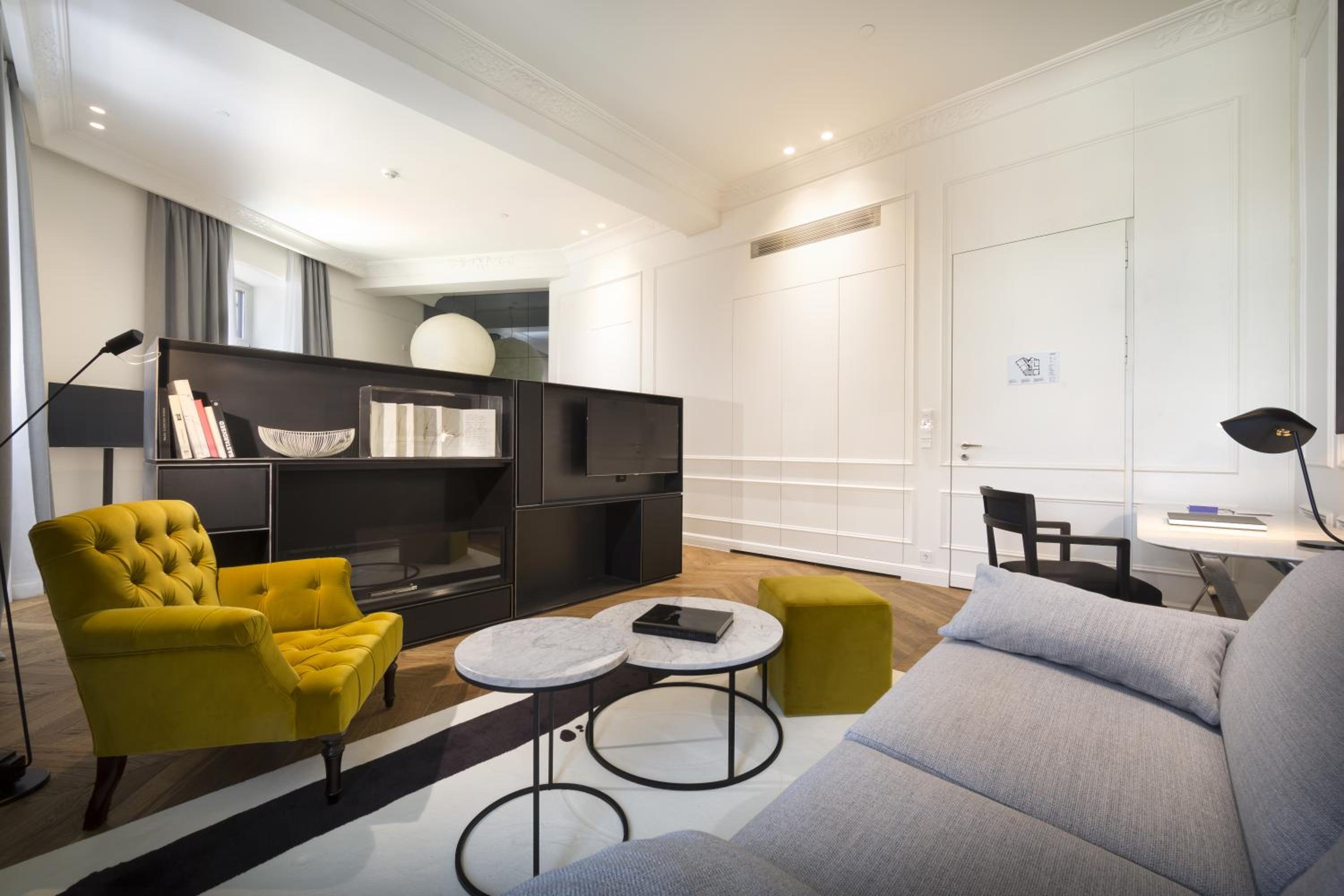 Adriatic Suite - Photo 2
