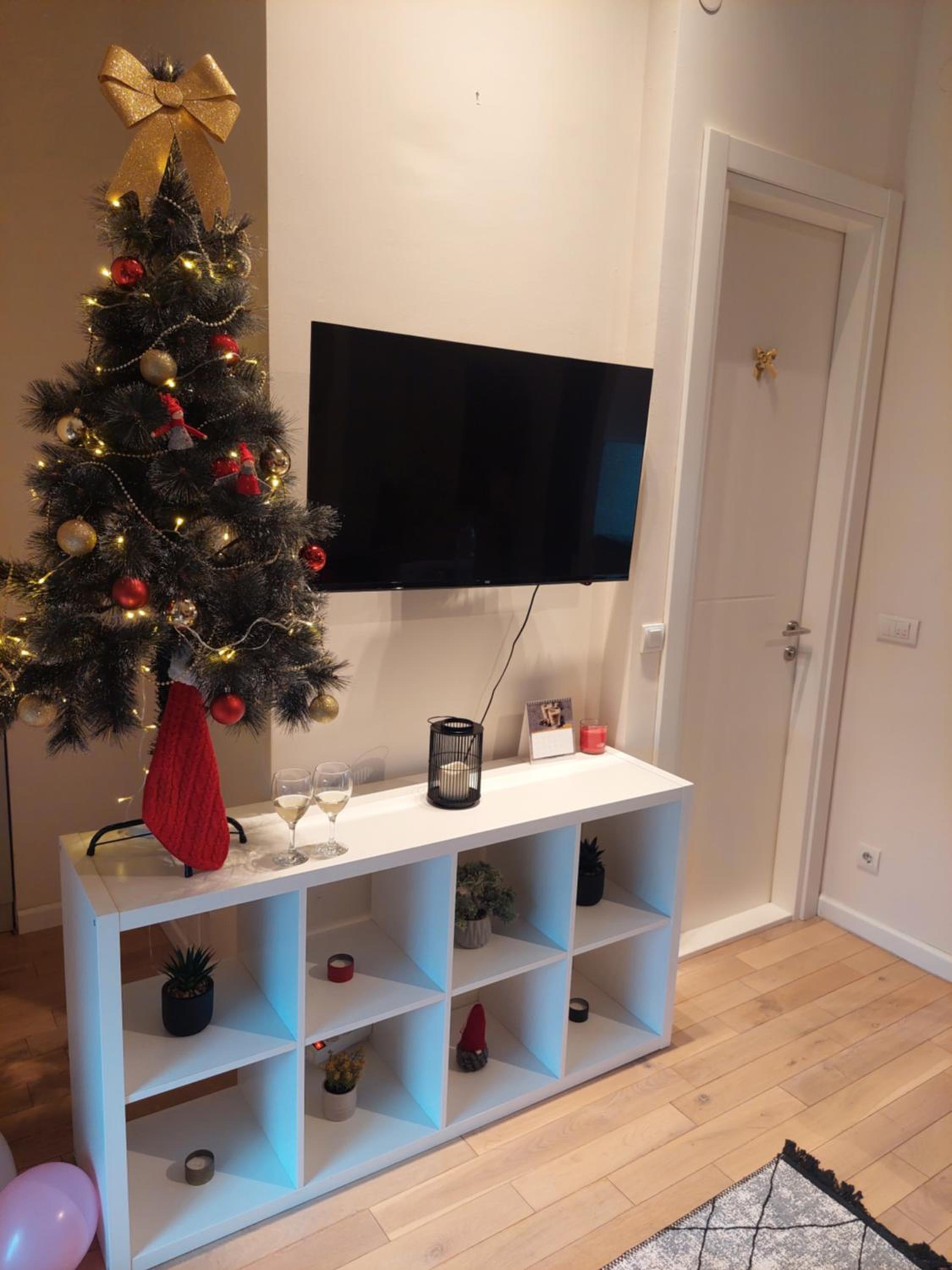 Apartment With Terrace photo 3