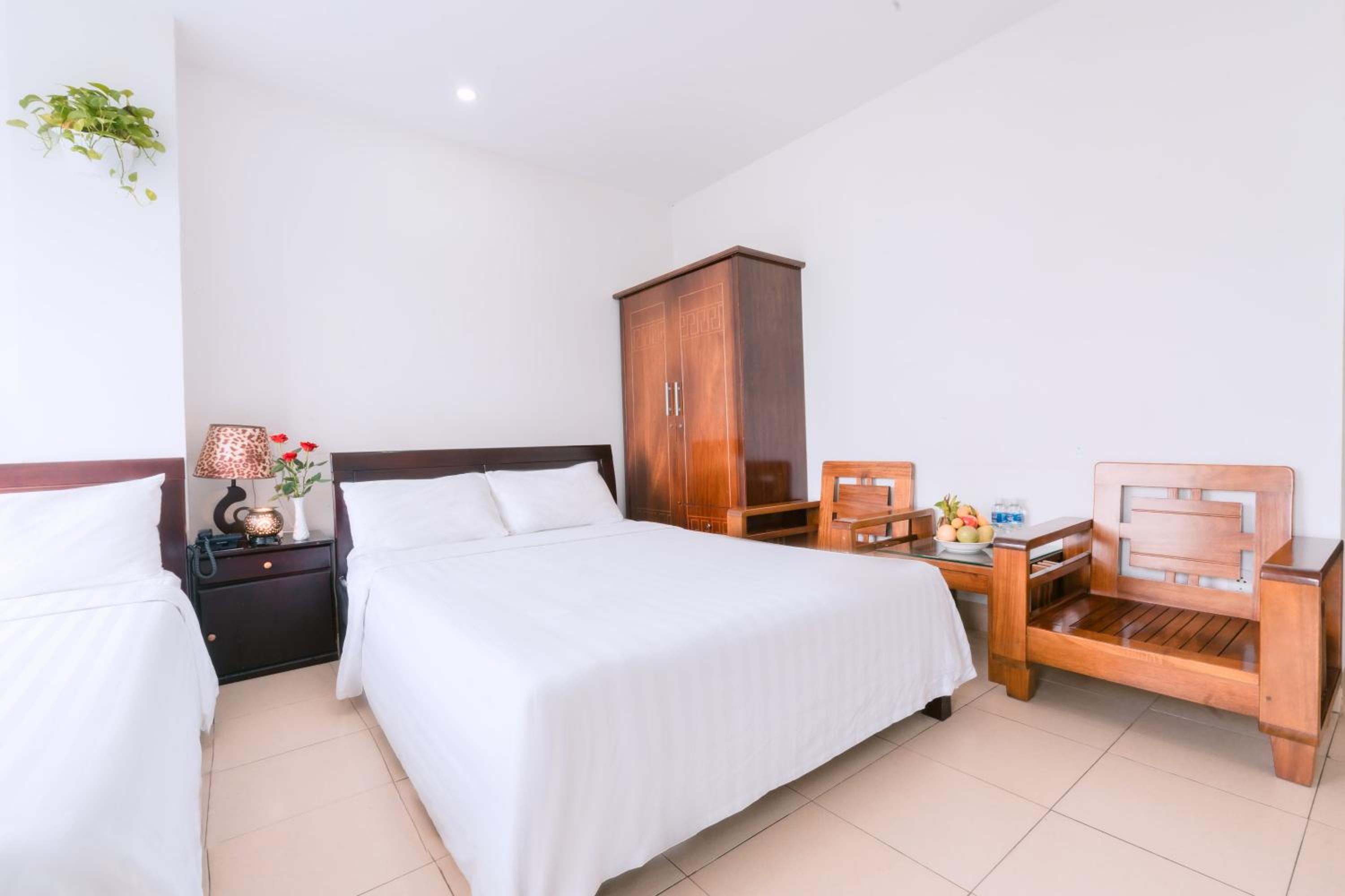 Superior Twin Room - Photo 8