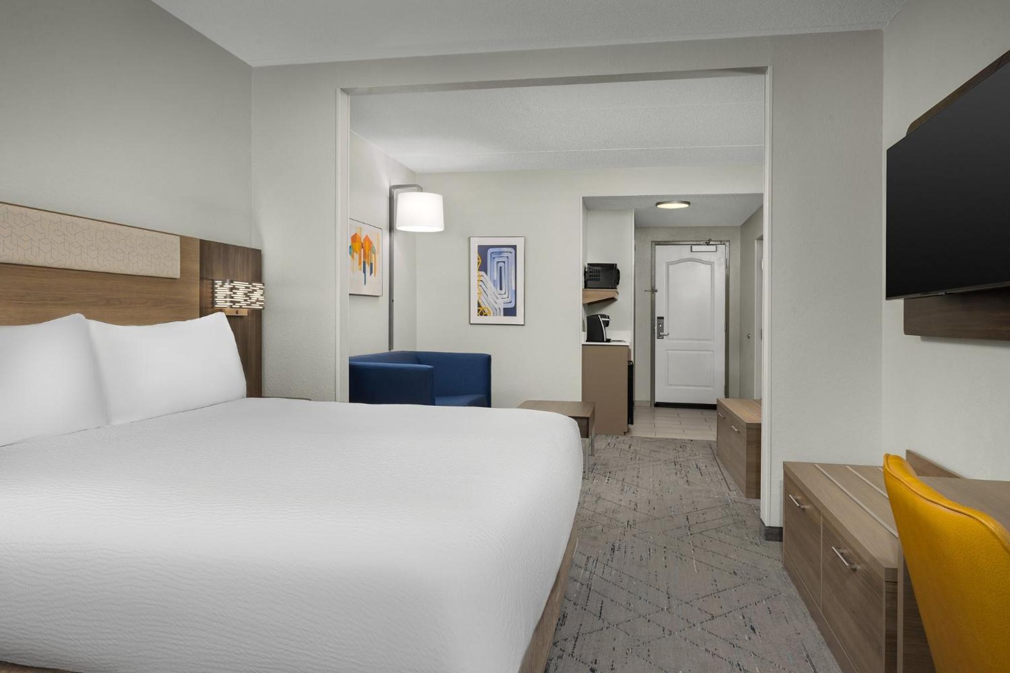King Suite - Photo 1