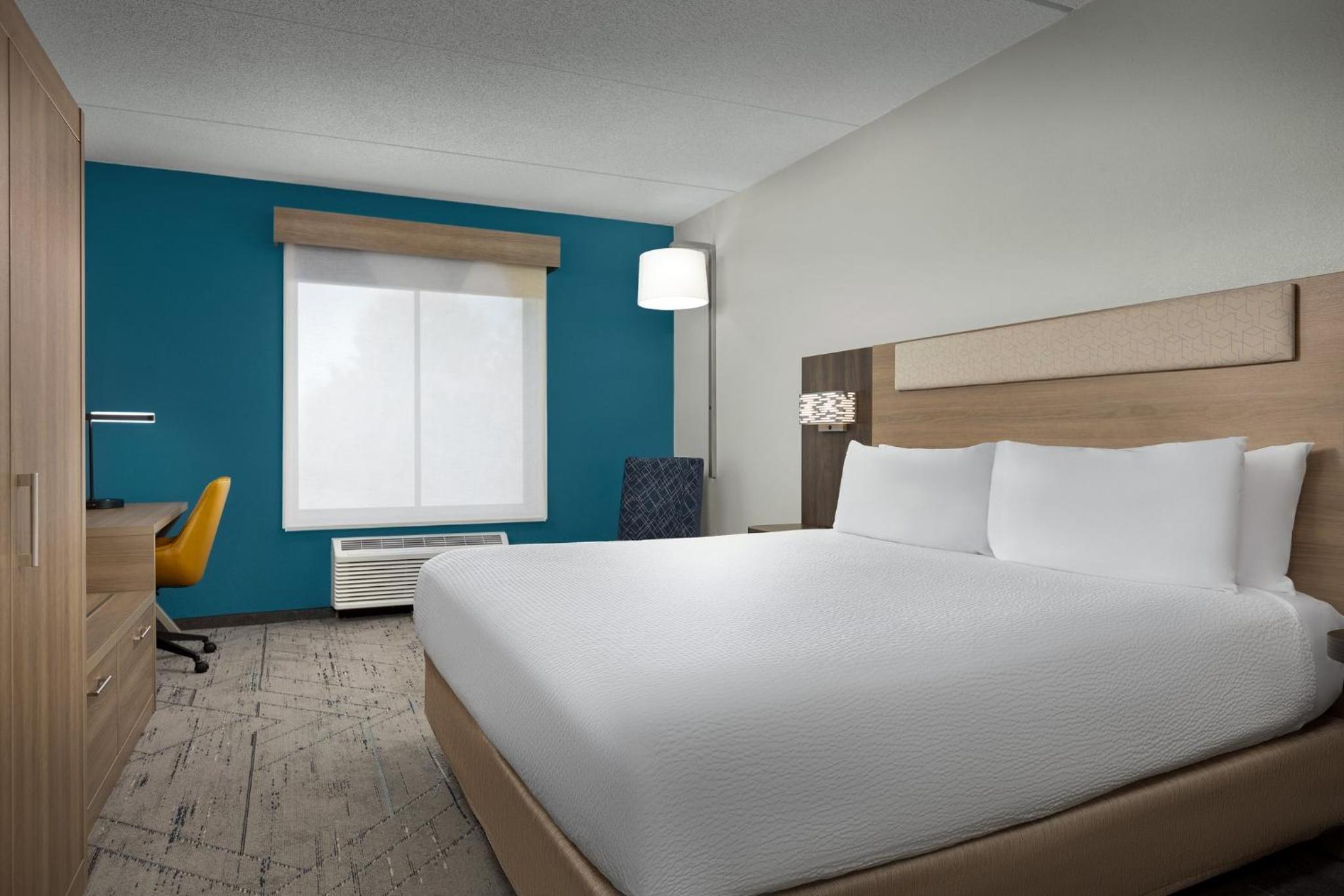 Standard King Room - Photo 2