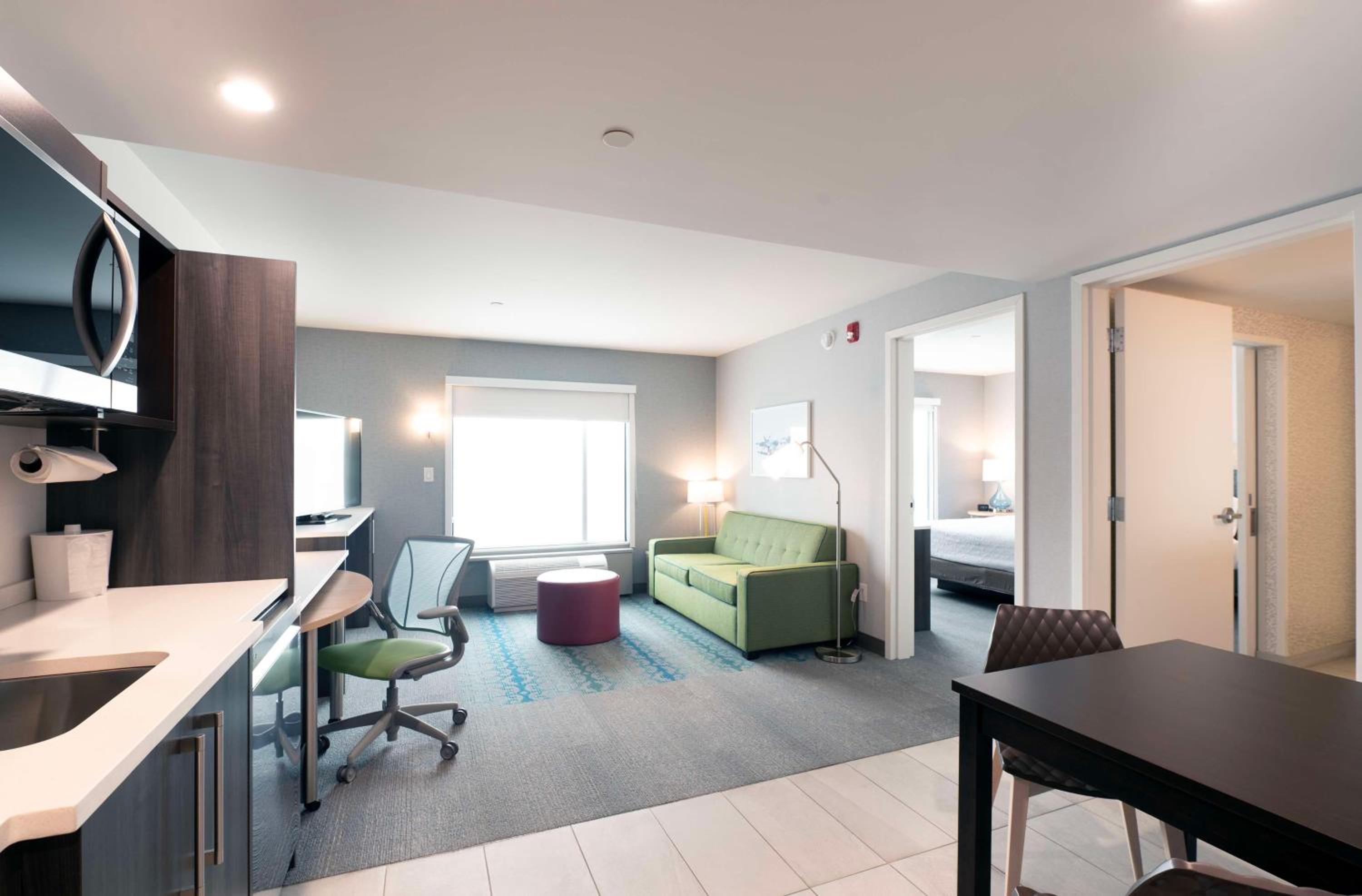 One-Bedroom King Suite