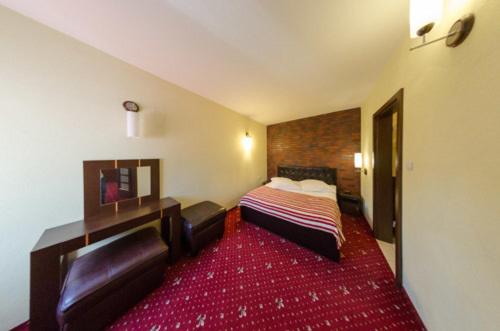 Apartment with Spa Bath - Photo 1