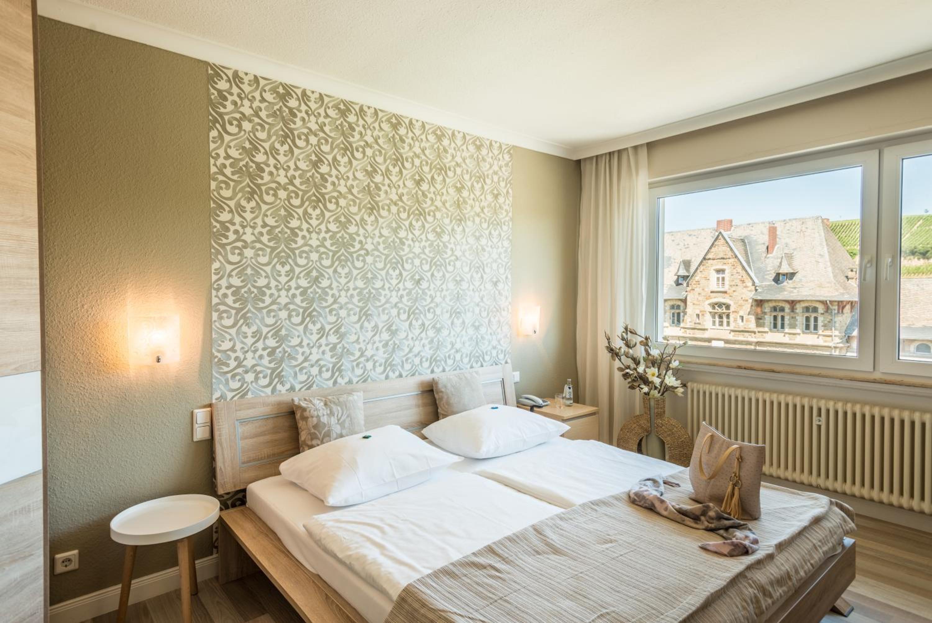 Double Room - Photo 10