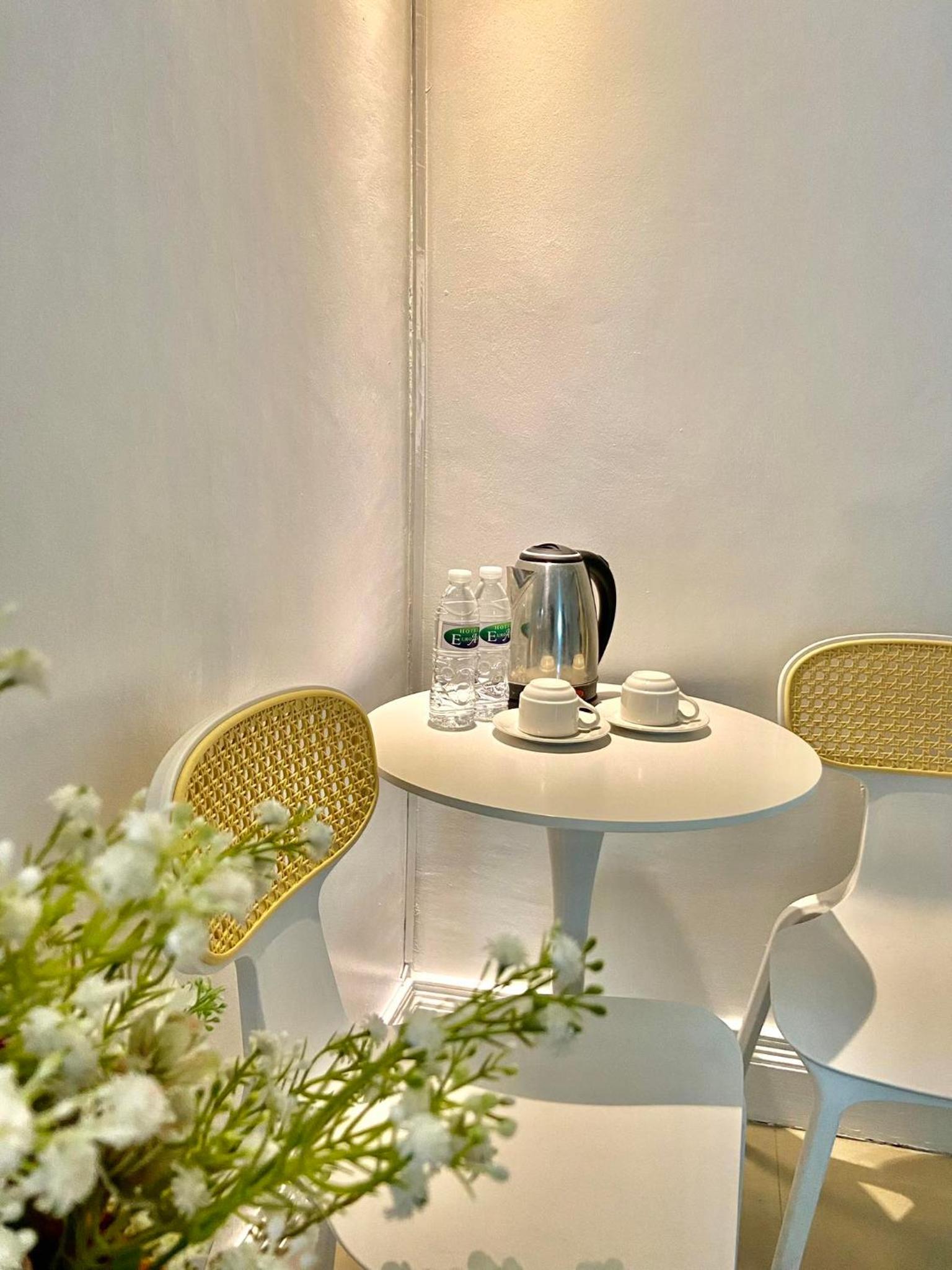 Premier Suite - Photo 2