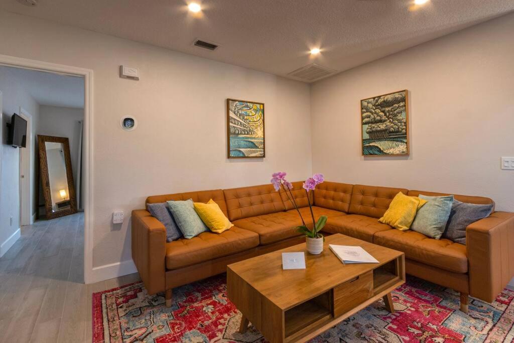 Two-Bedroom House photo 2