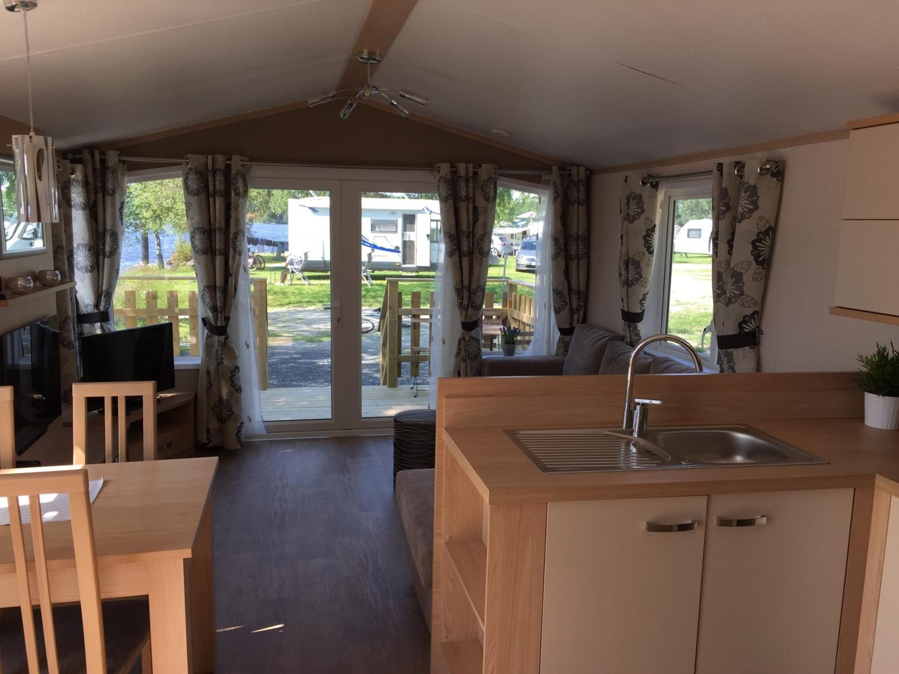 Bungalow - Water Front  photo 1