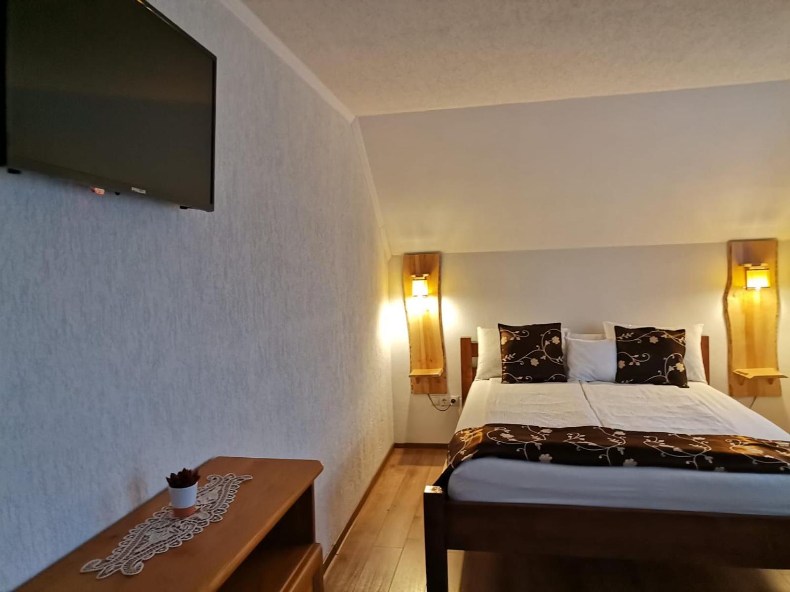 Deluxe Junior Suite photo 2